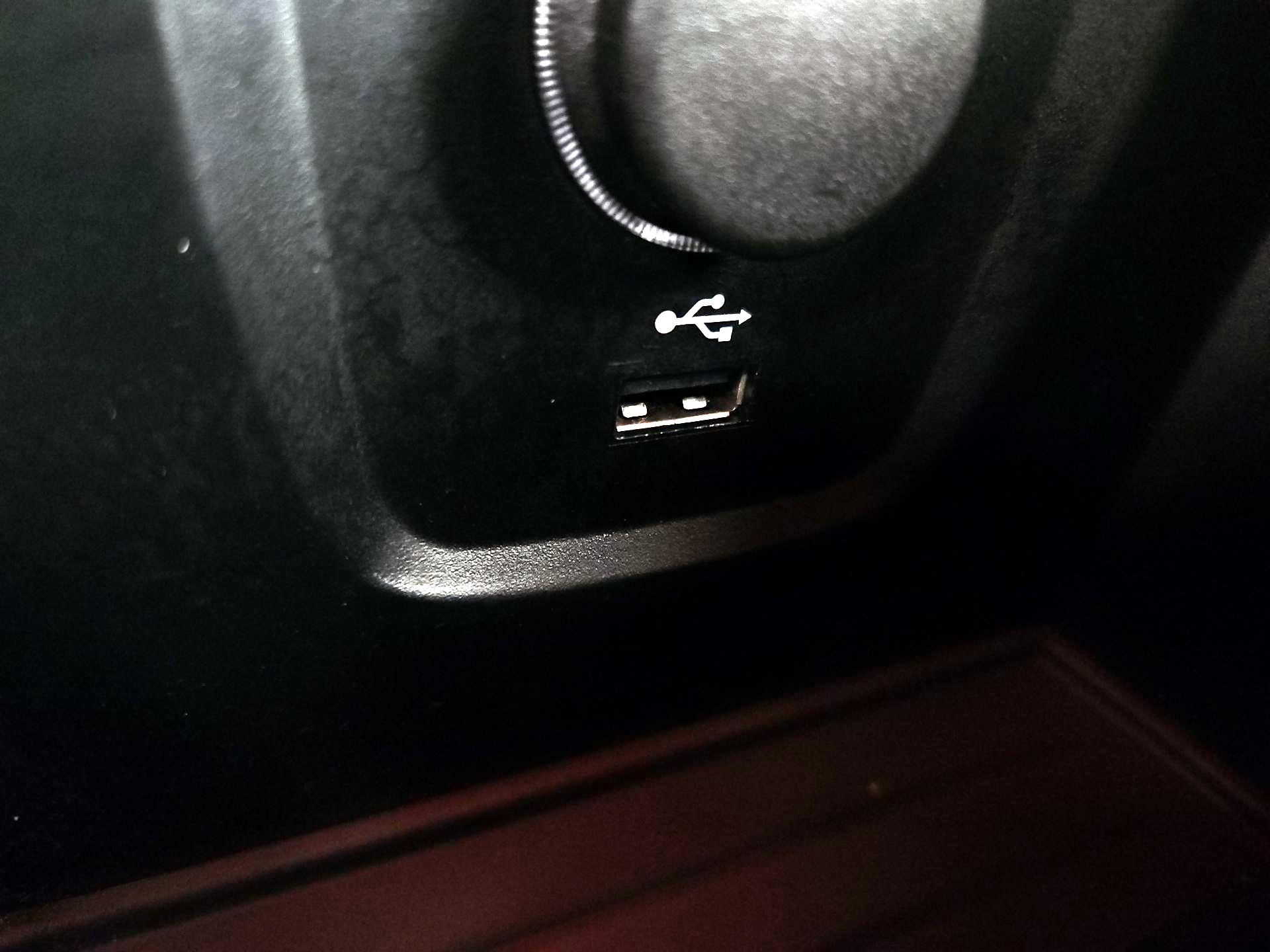 Thumbnail: 2020 BMW X2 - 18