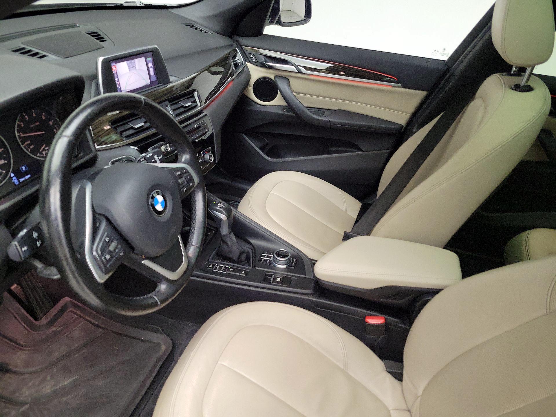 Thumbnail: 2017 BMW X1 - 11