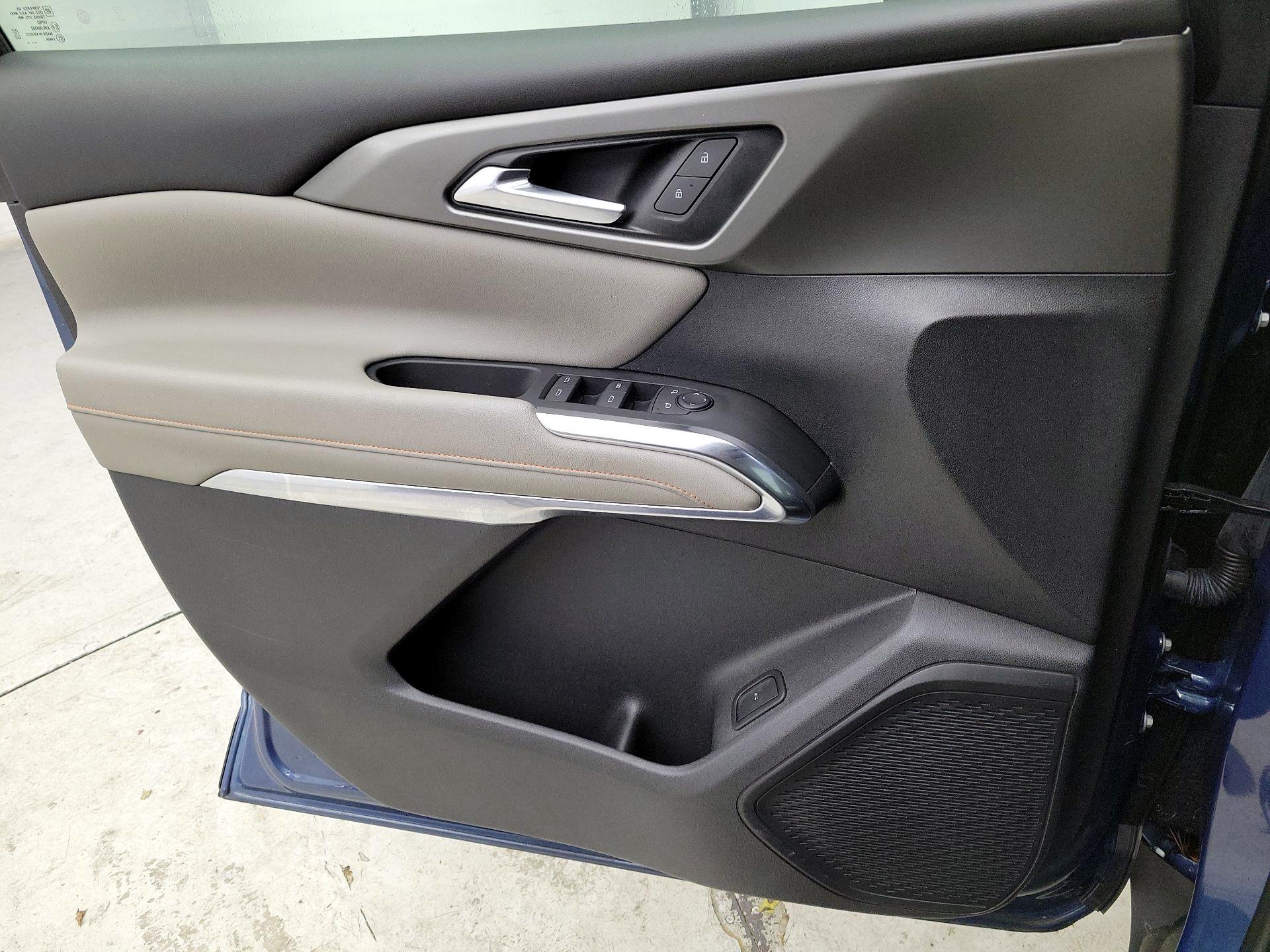 Thumbnail: 2024 Chevrolet Traverse - 12