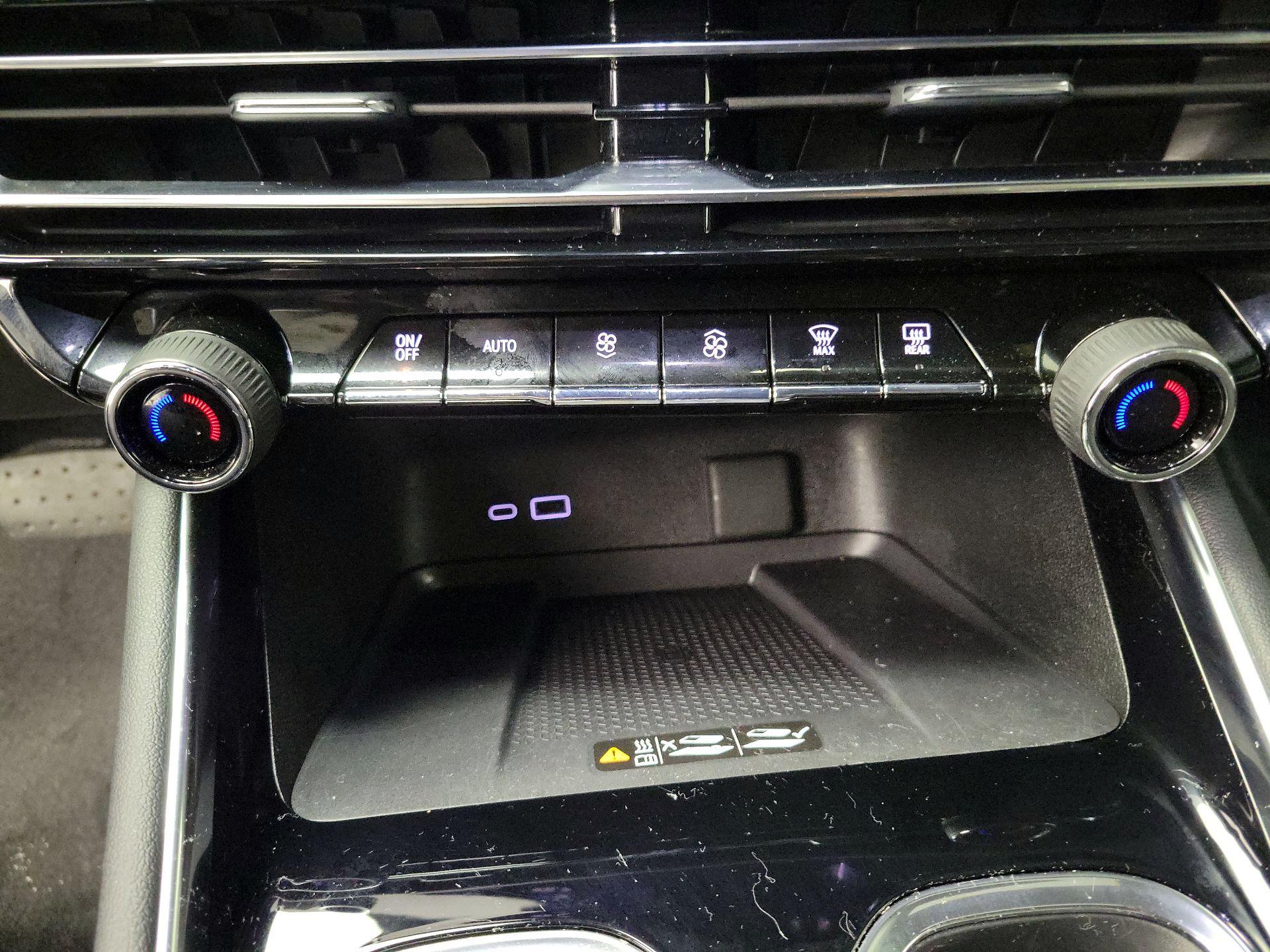 Thumbnail: 2024 Chevrolet Traverse - 17