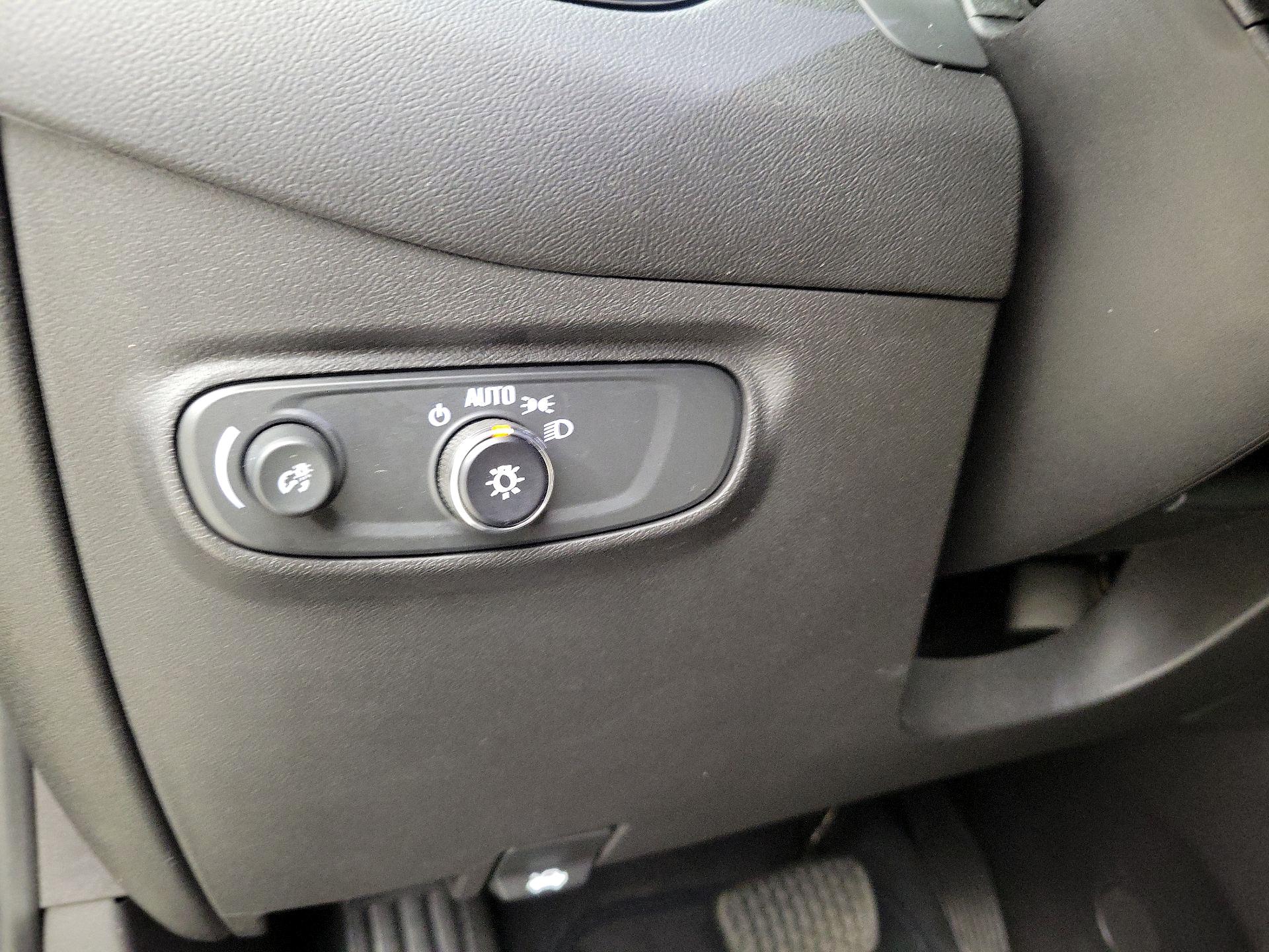 Thumbnail: 2024 Chevrolet Equinox - 13