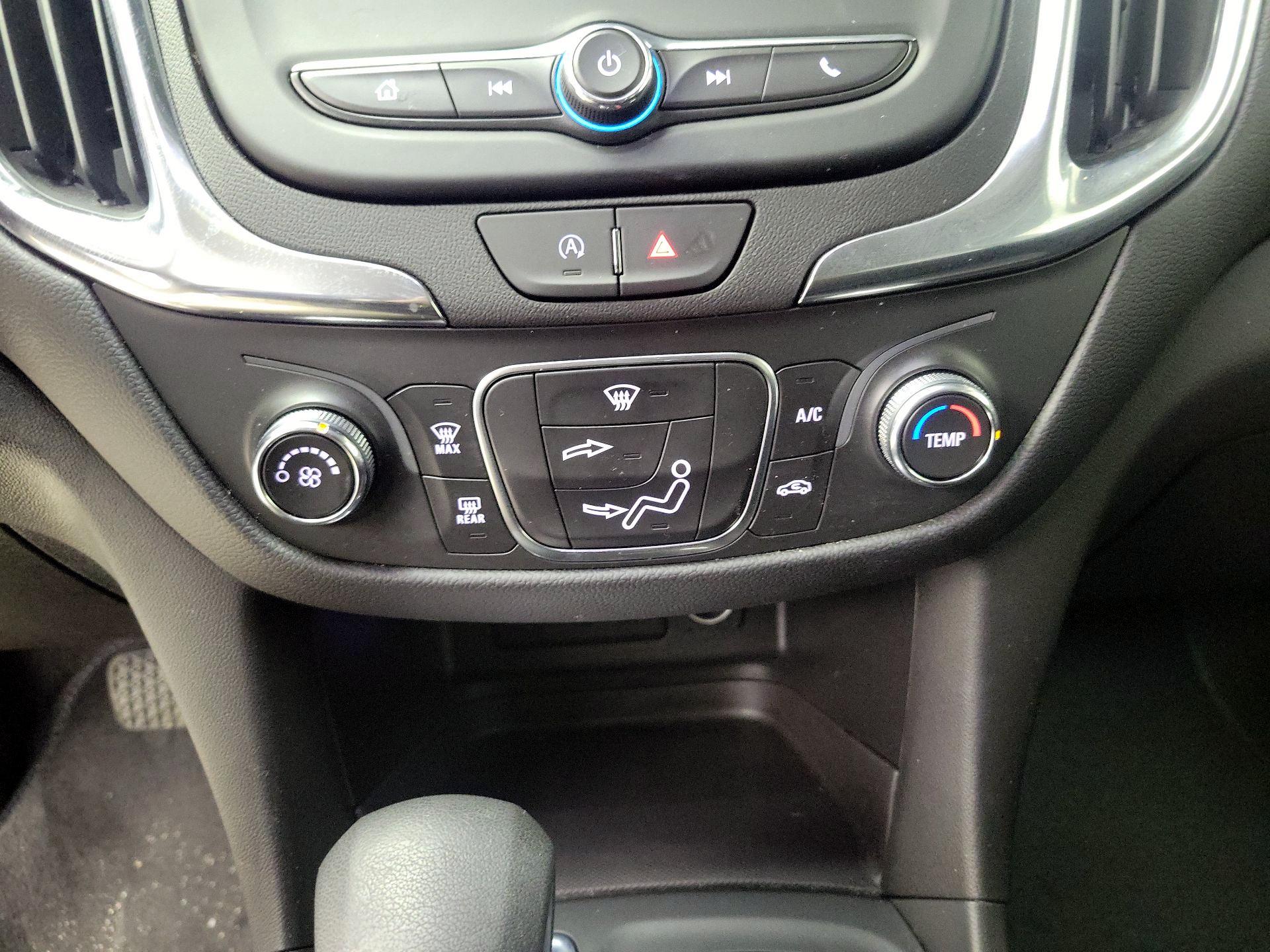 Thumbnail: 2024 Chevrolet Equinox - 16