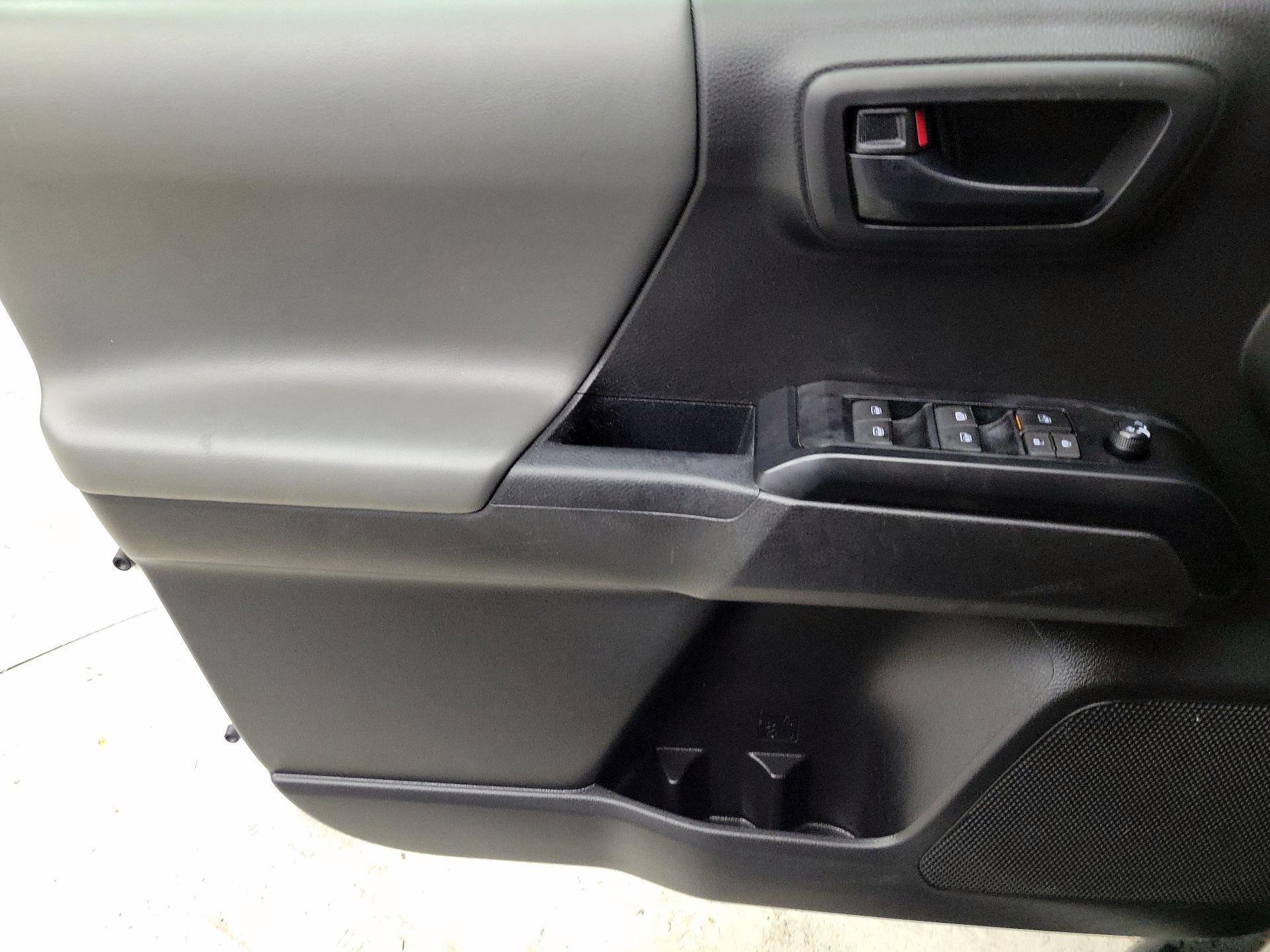 Thumbnail: 2023 Toyota Tacoma - 12