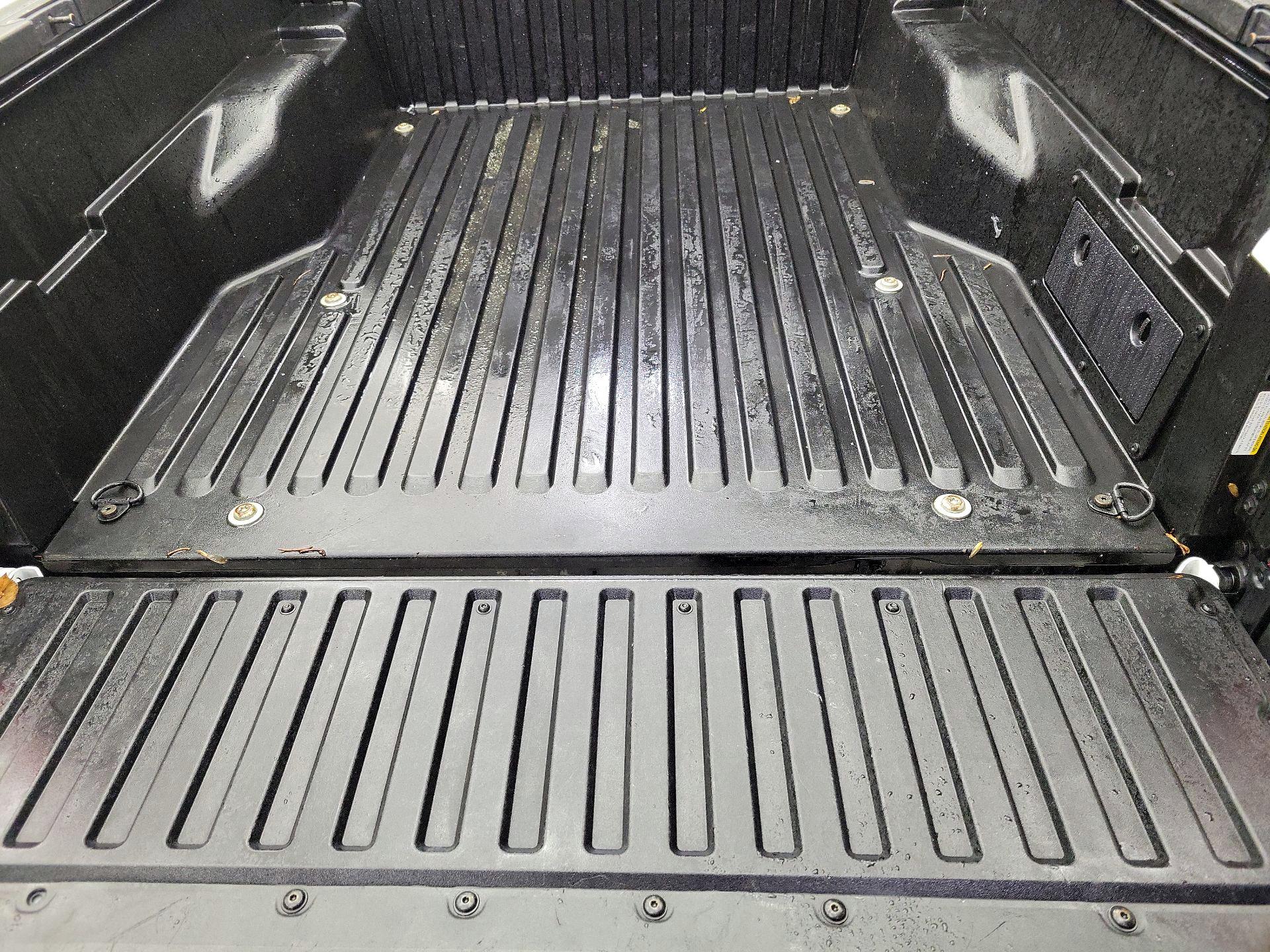 Thumbnail: 2023 Toyota Tacoma - 20