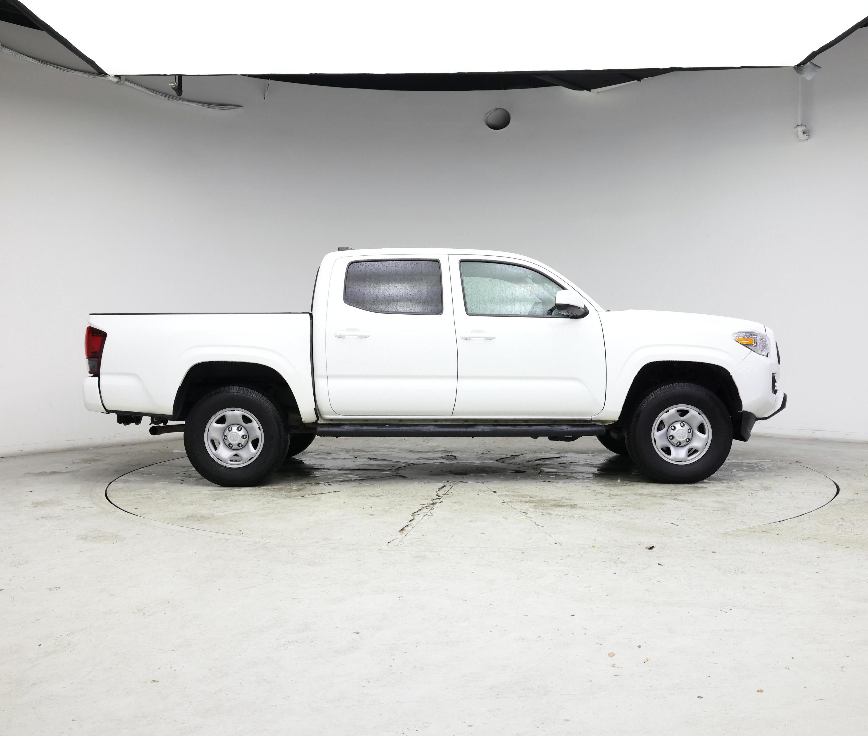 Thumbnail: 2023 Toyota Tacoma - 7