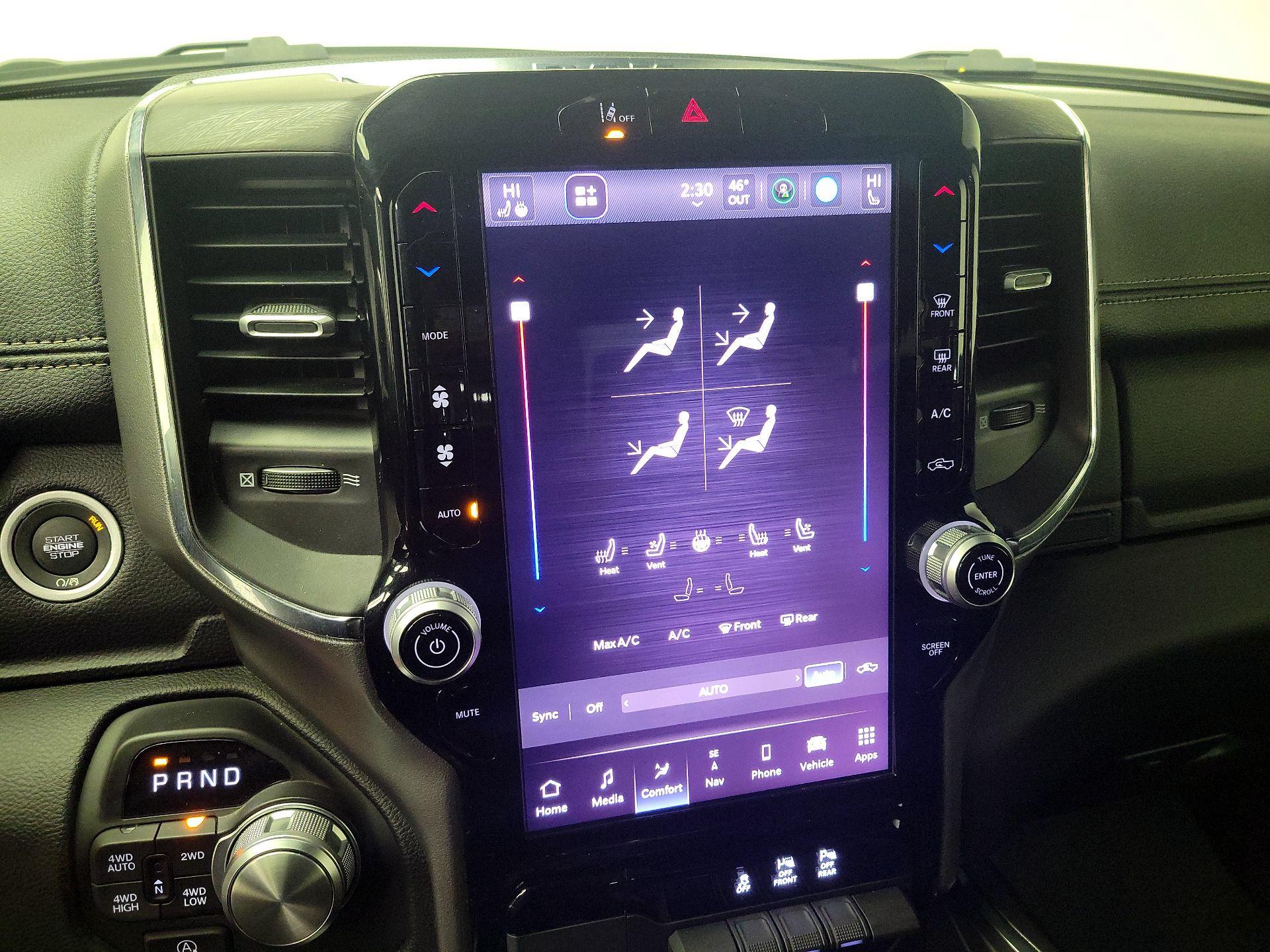 Thumbnail: 2025 RAM 1500 - 17