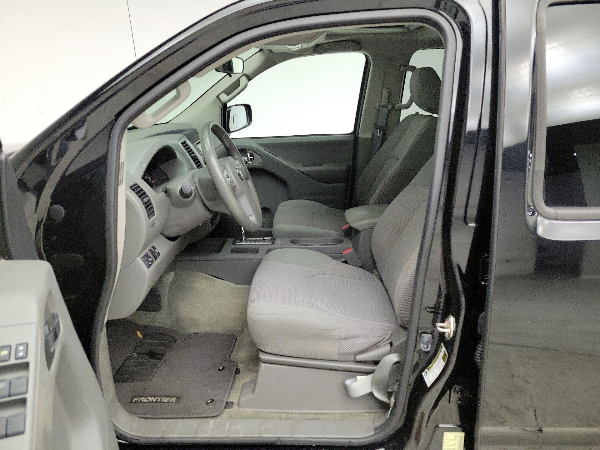 Thumbnail: 2017 Nissan Frontier - 11