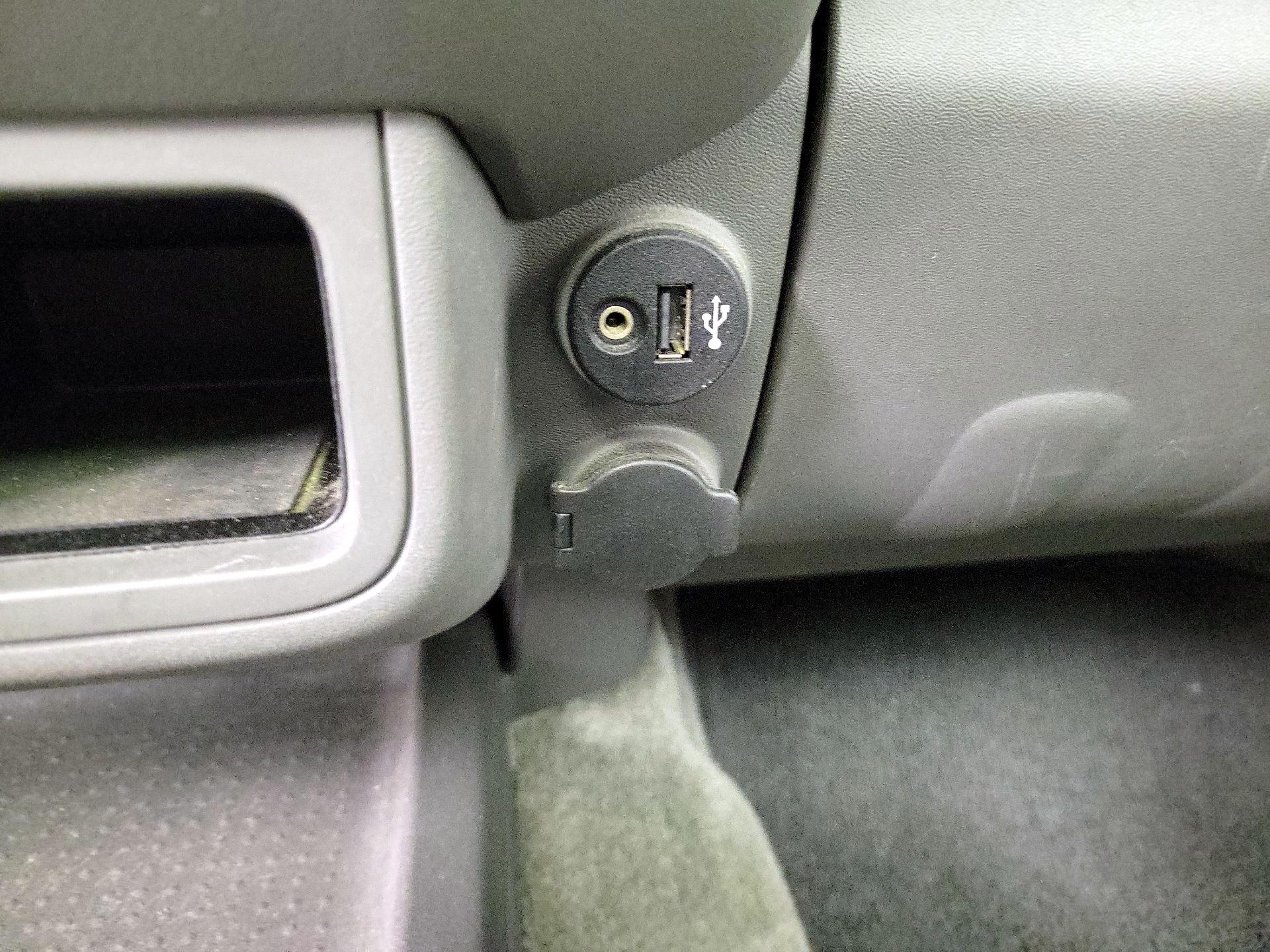 Thumbnail: 2017 Nissan Frontier - 17