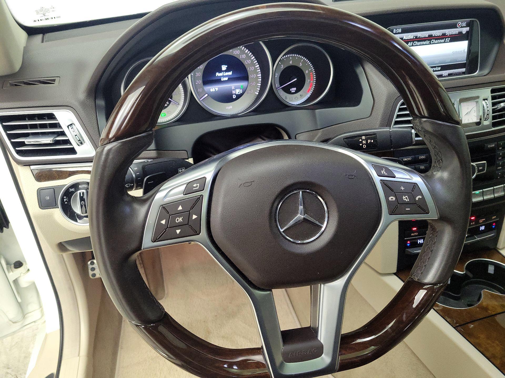 Thumbnail: 2015 Mercedes-Benz E-Class - 10