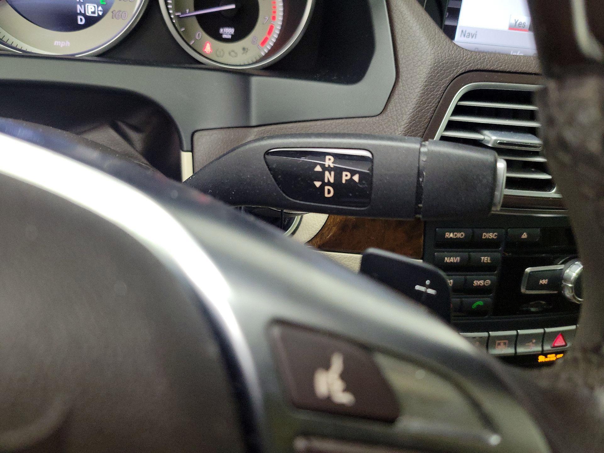 Thumbnail: 2015 Mercedes-Benz E-Class - 17