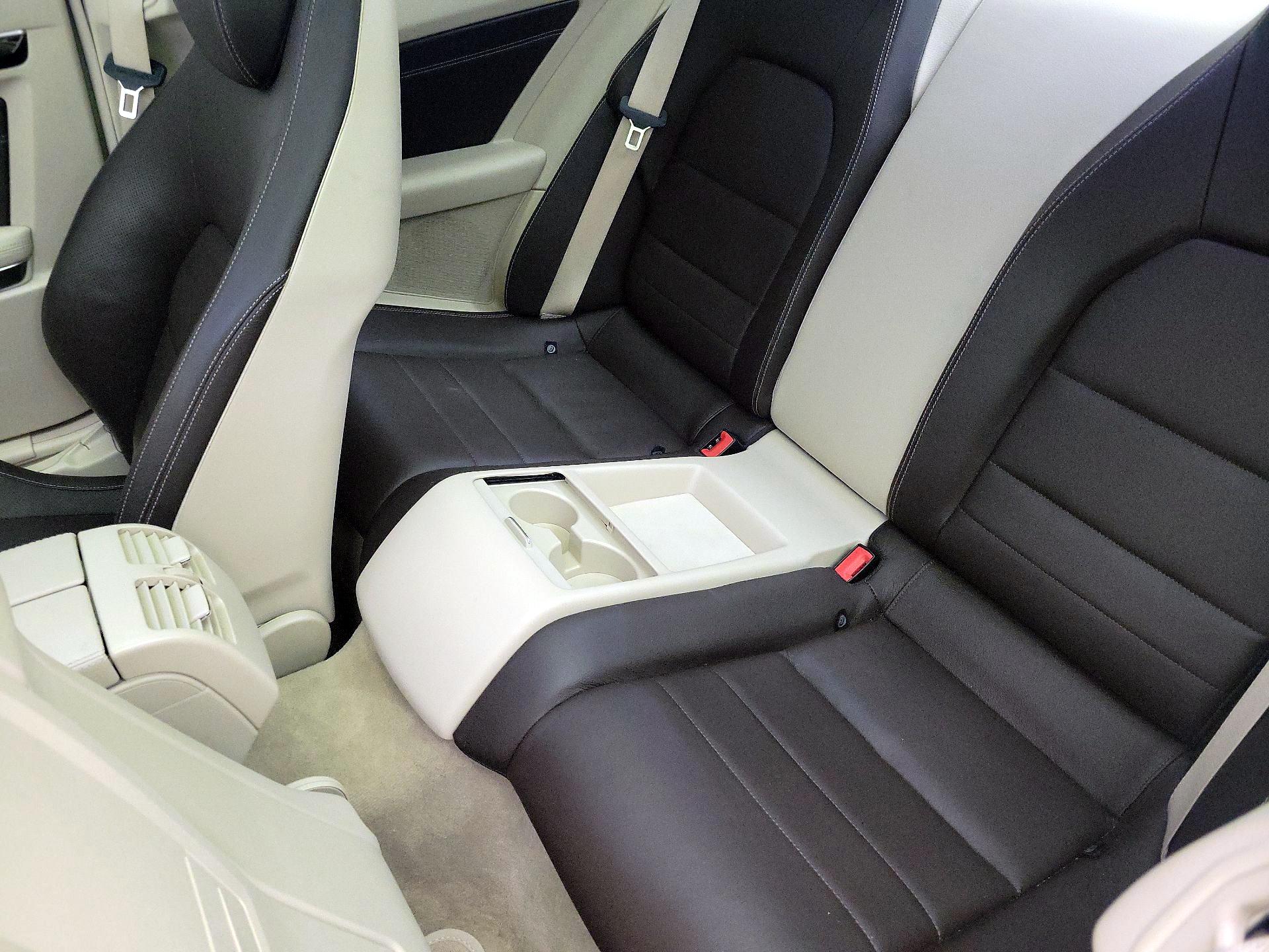 Thumbnail: 2015 Mercedes-Benz E-Class - 20