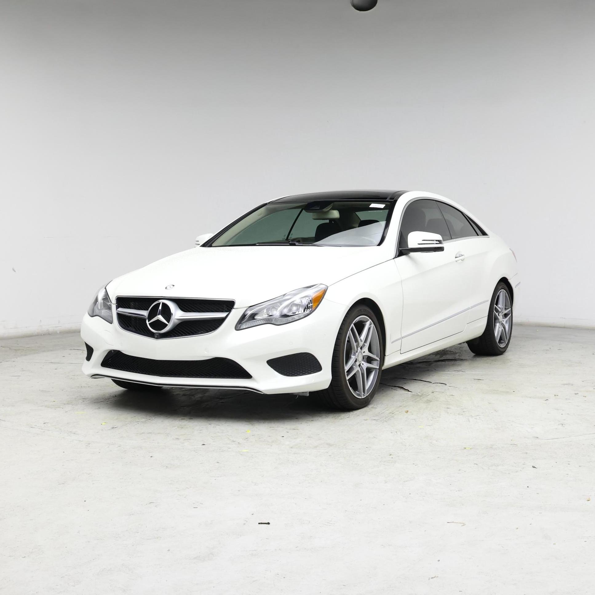 Thumbnail: 2015 Mercedes-Benz E-Class - 4