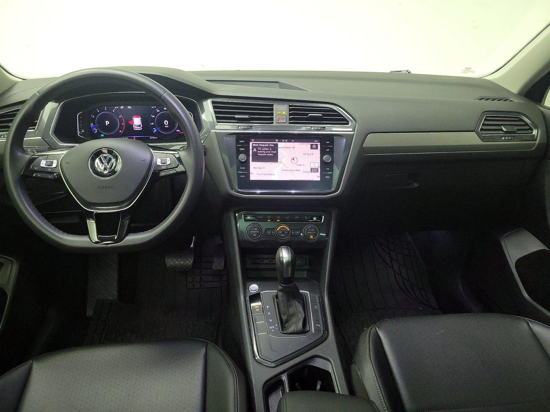 Thumbnail: 2020 Volkswagen Tiguan - 9