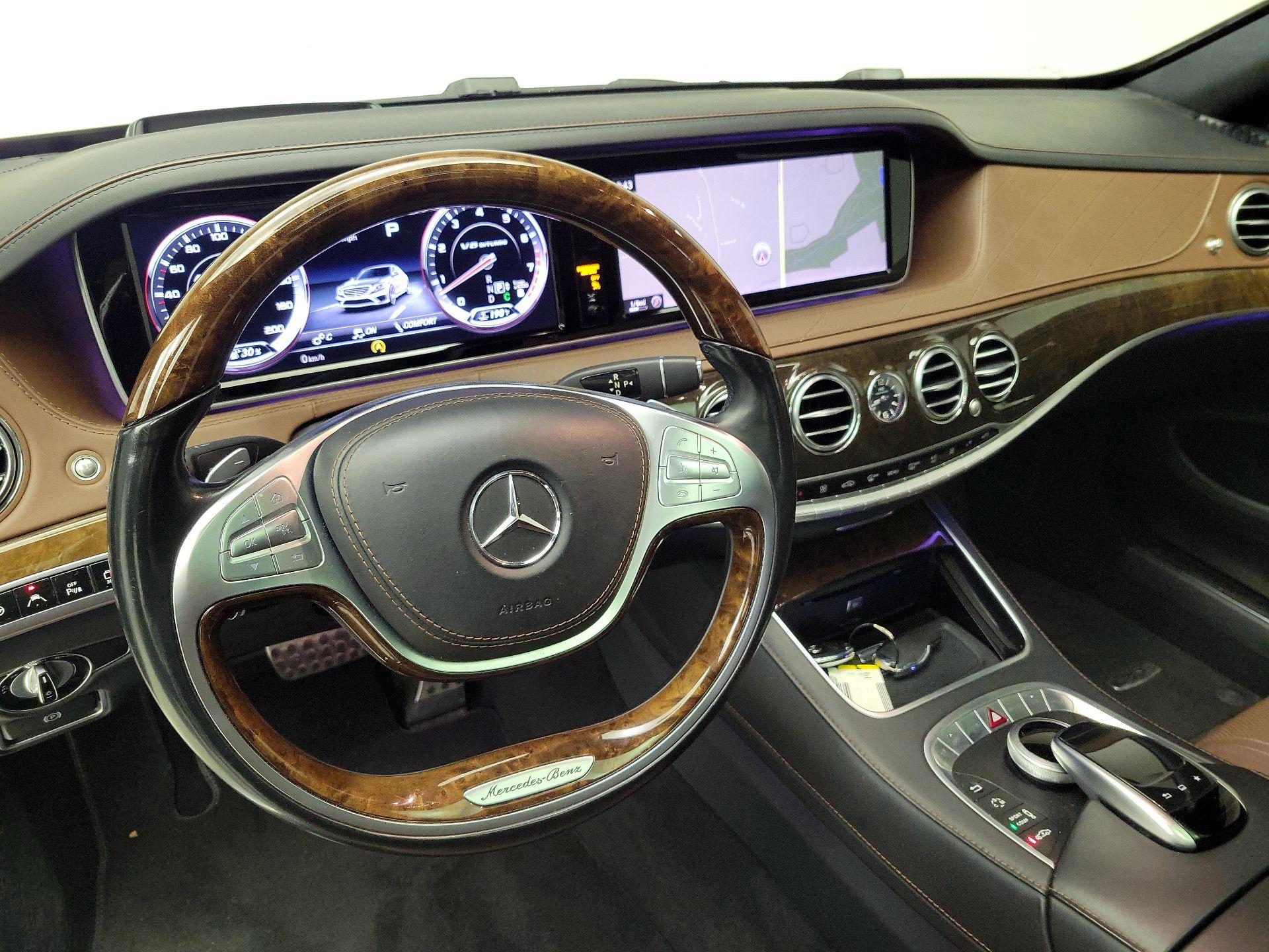 Thumbnail: 2015 Mercedes-Benz S-Class - 9