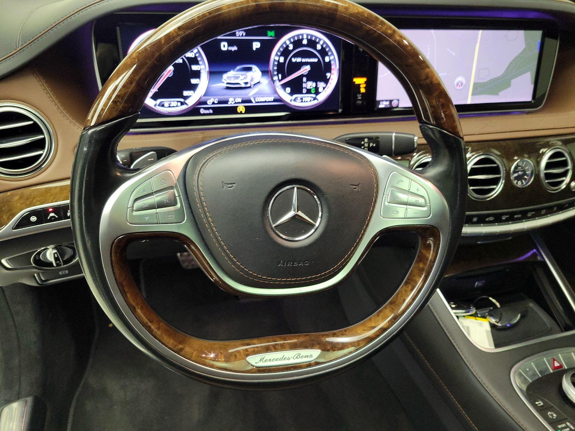 Thumbnail: 2015 Mercedes-Benz S-Class - 10
