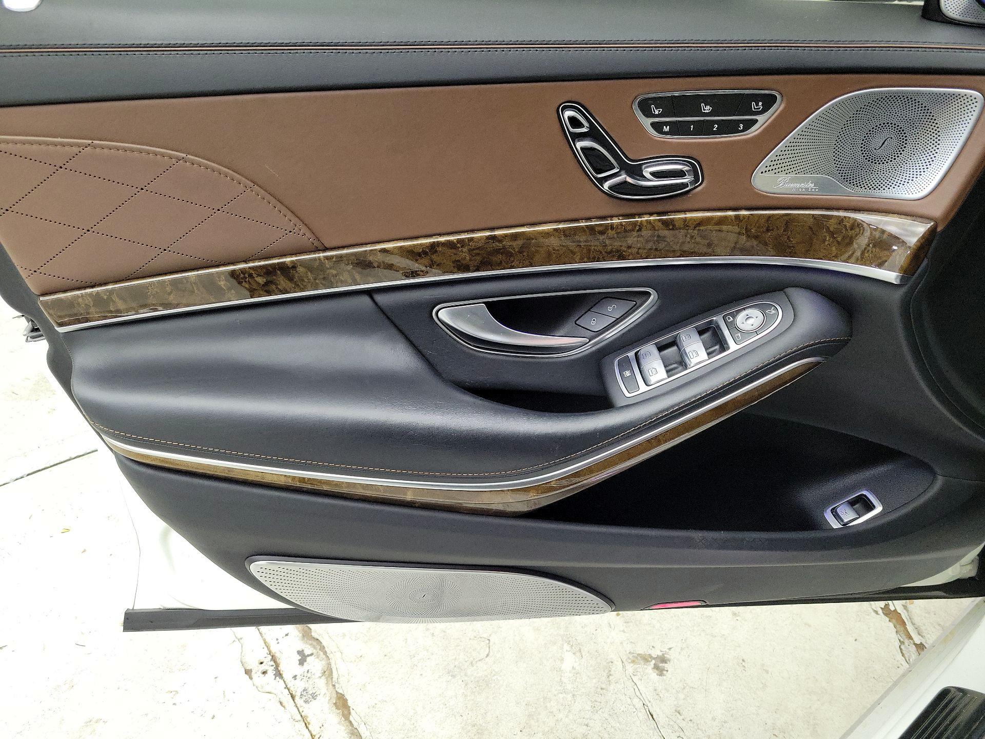 Thumbnail: 2015 Mercedes-Benz S-Class - 12