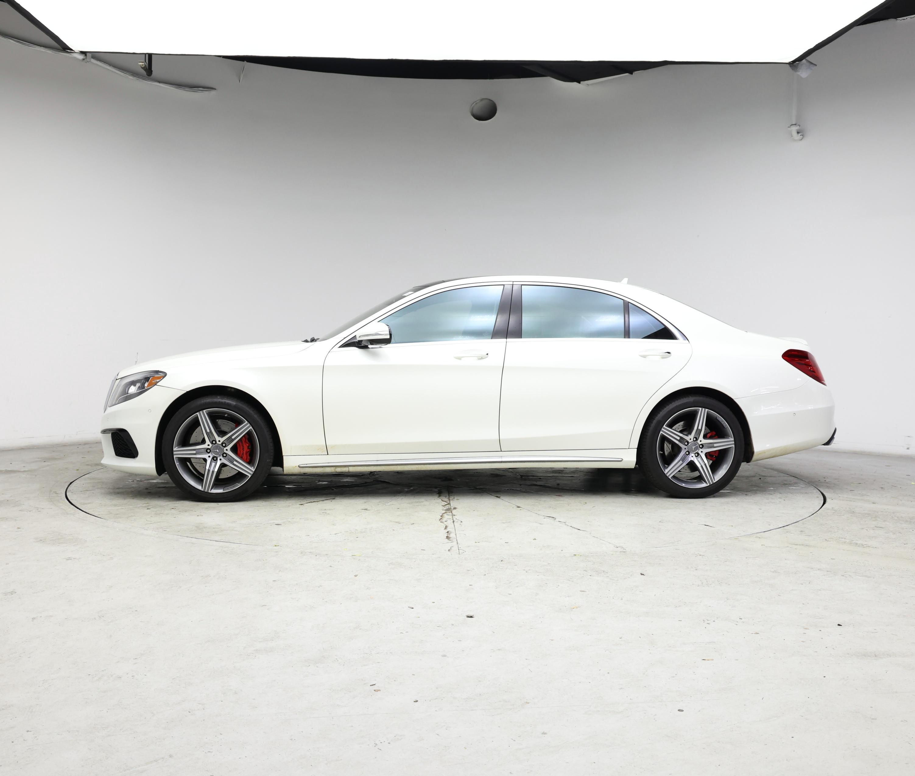 Thumbnail: 2015 Mercedes-Benz S-Class - 3