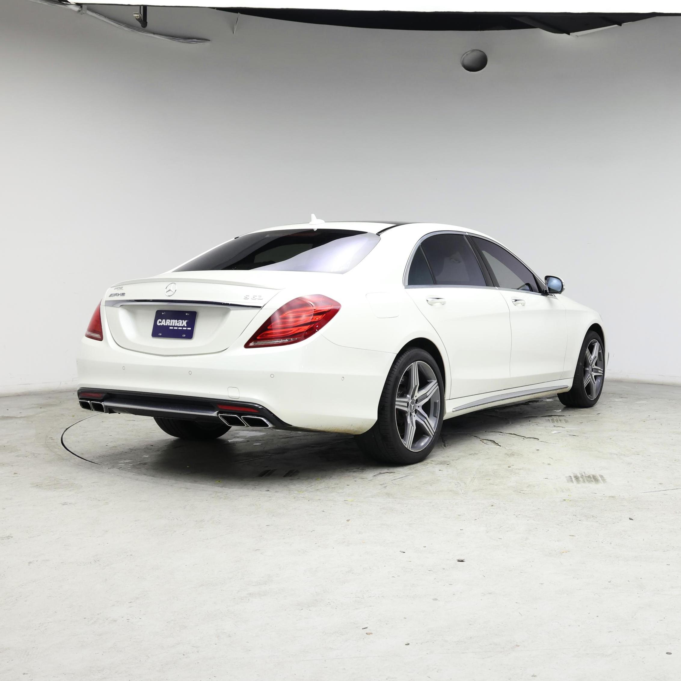 Thumbnail: 2015 Mercedes-Benz S-Class - 8