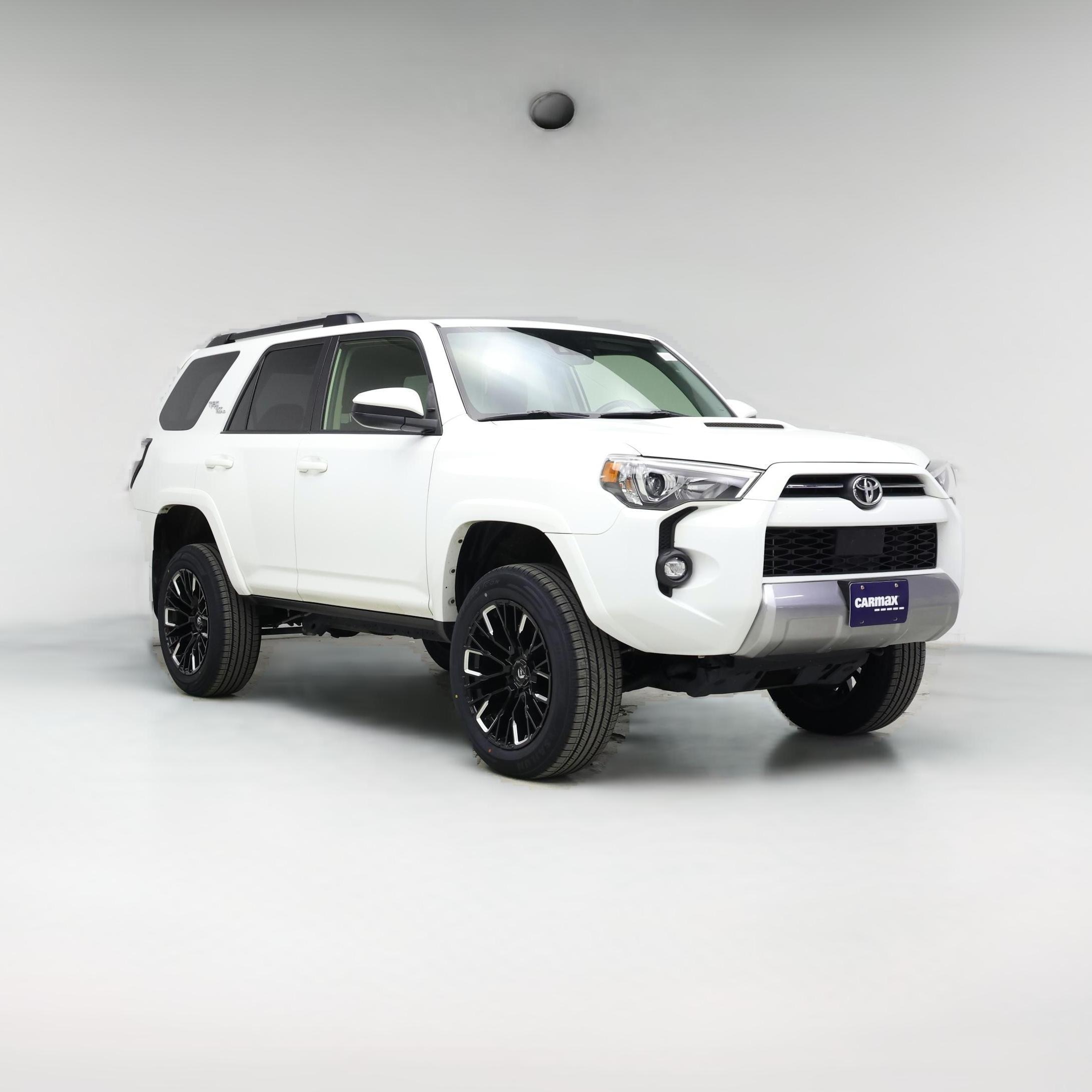 Thumbnail: 2022 Toyota 4Runner - 1