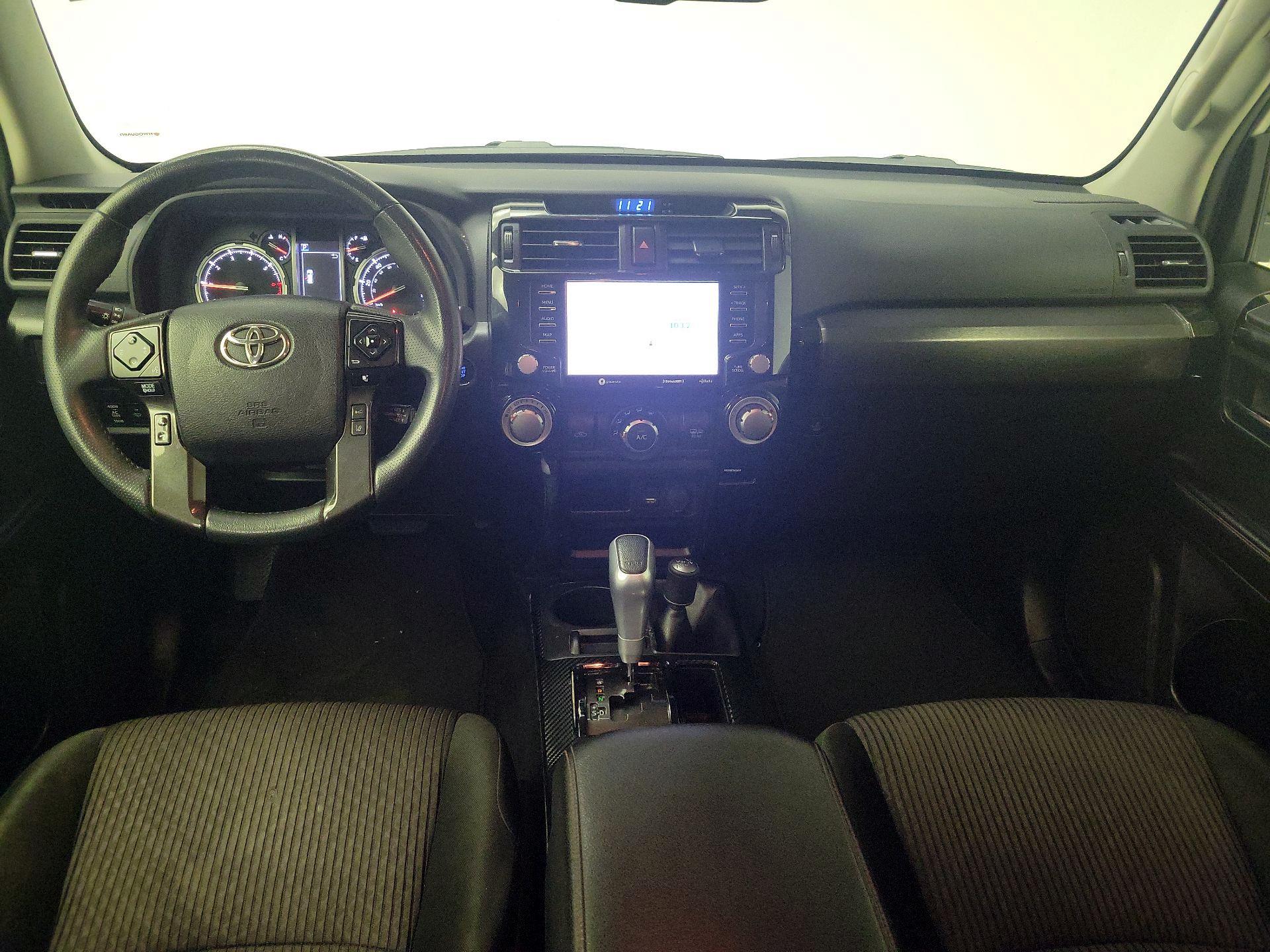 Thumbnail: 2022 Toyota 4Runner - 9