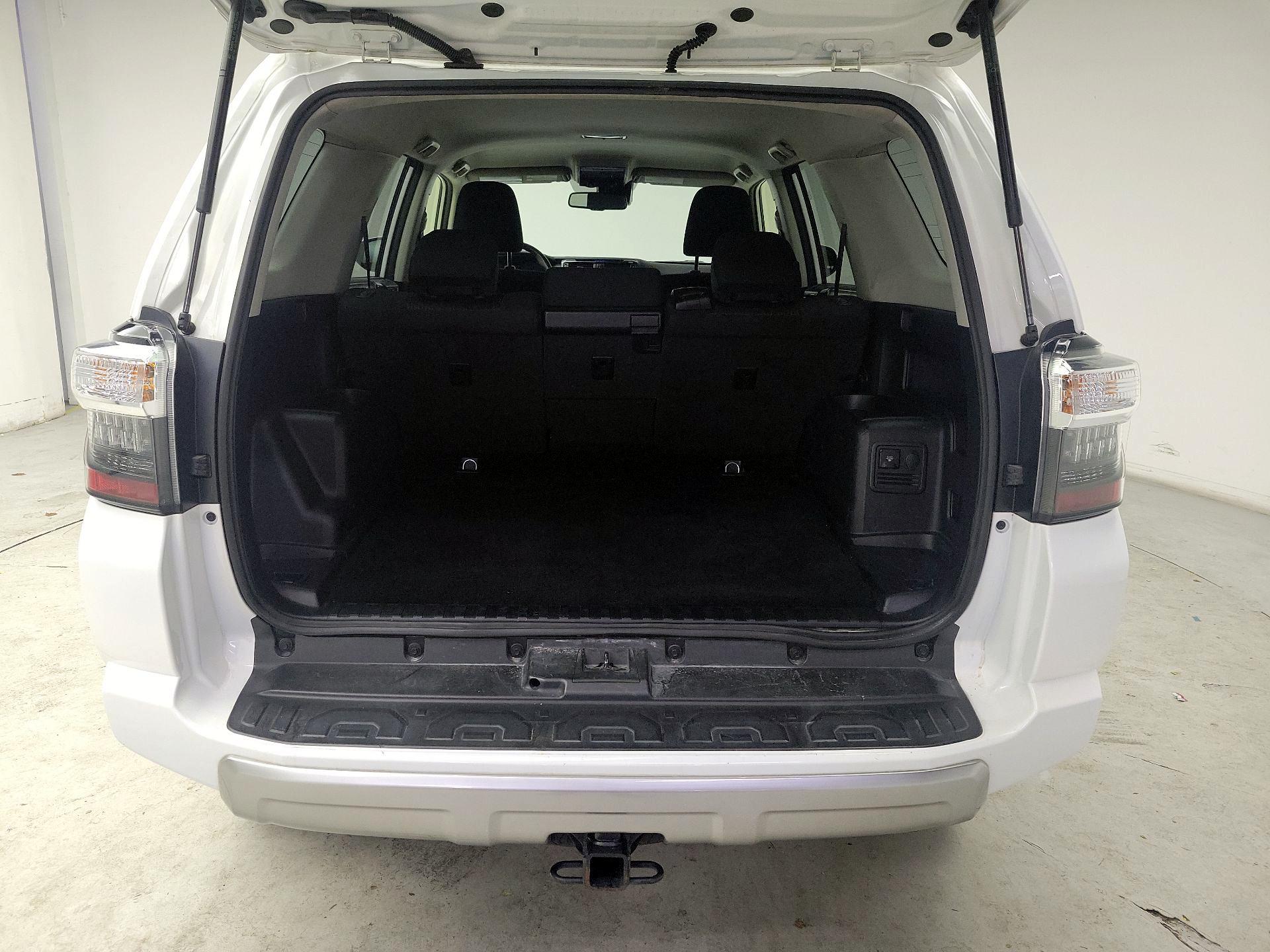 Thumbnail: 2022 Toyota 4Runner - 20