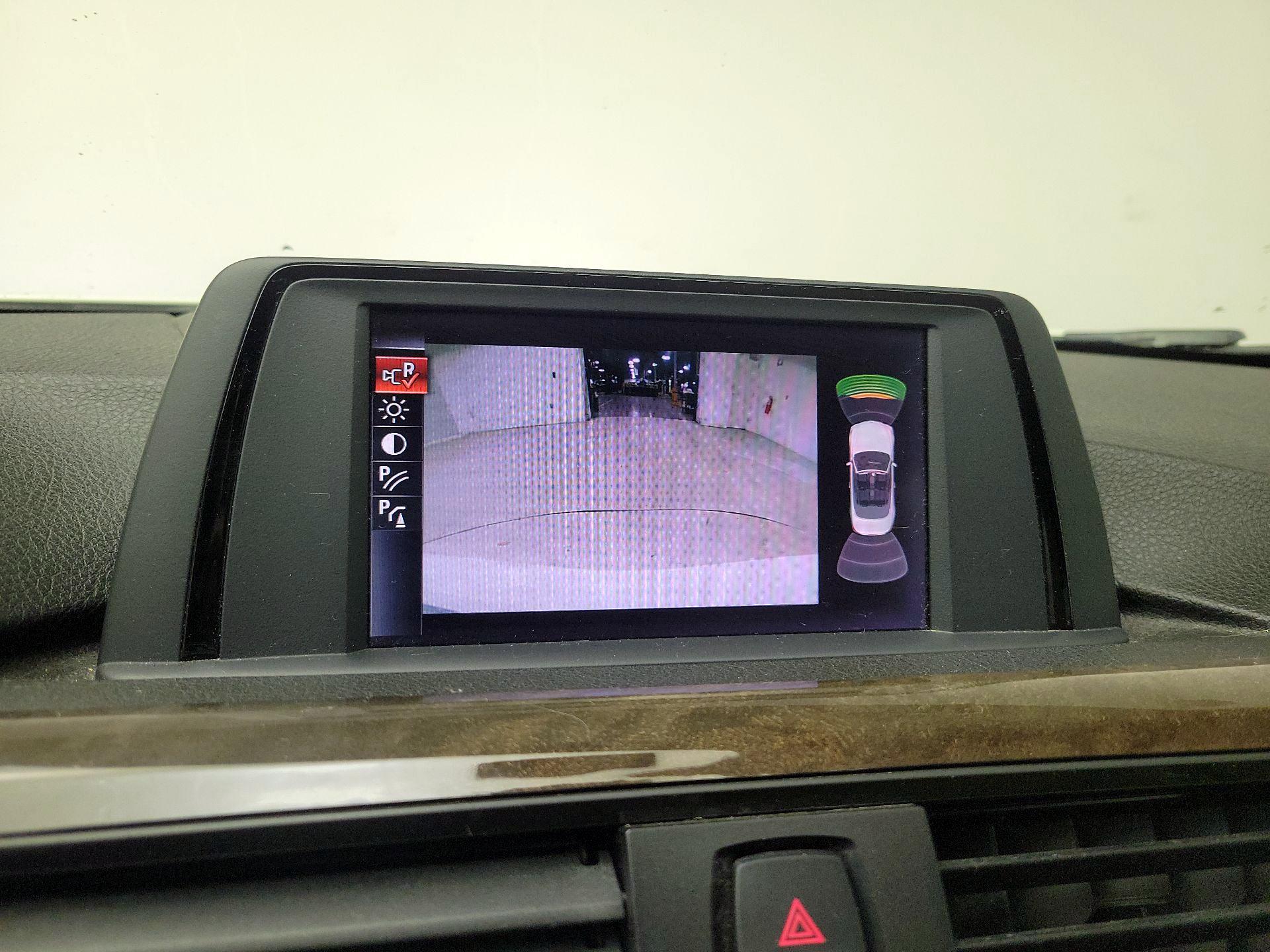 Thumbnail: 2015 BMW 4 Series - 14