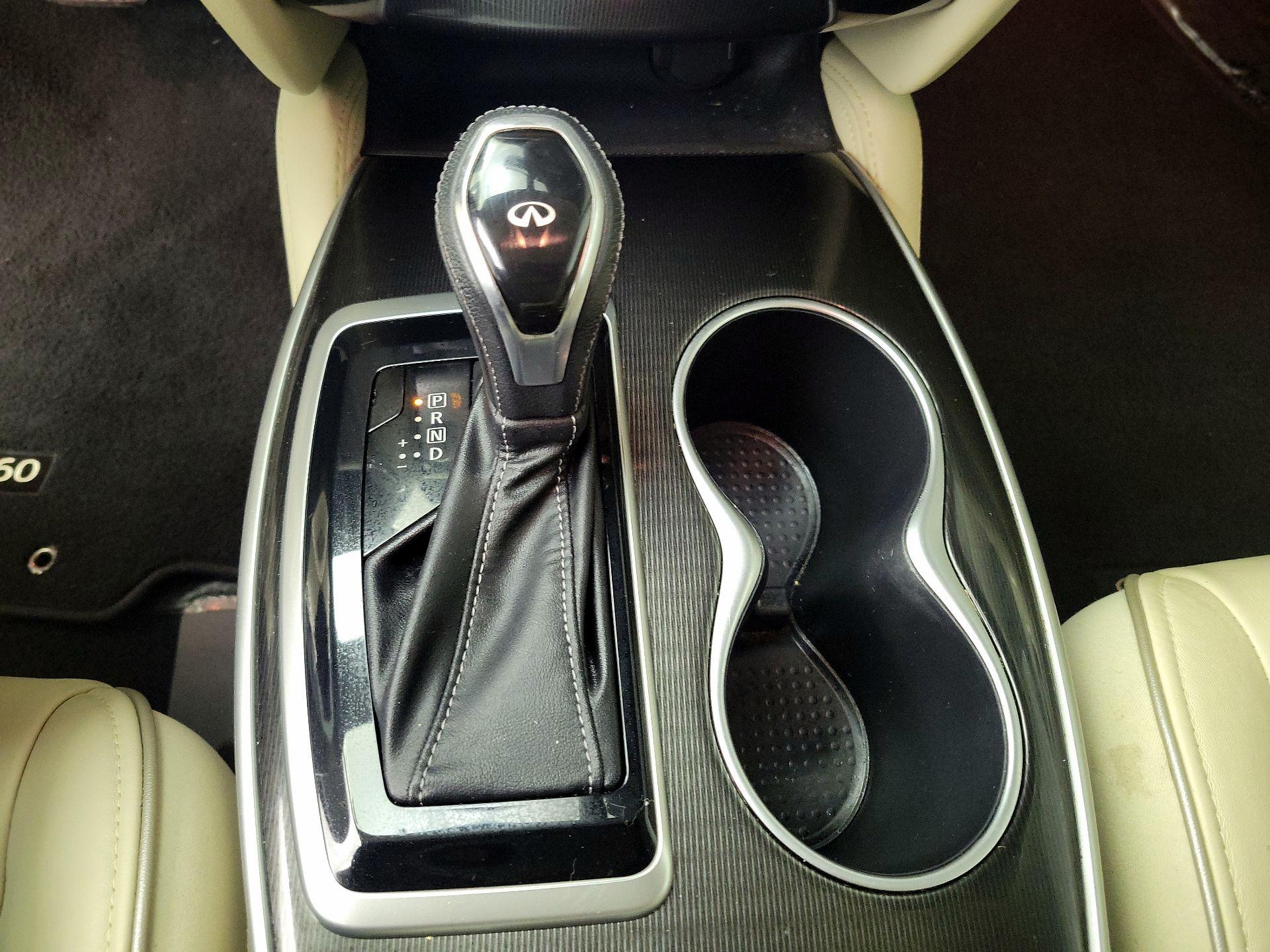 Thumbnail: 2019 INFINITI QX60 - 18