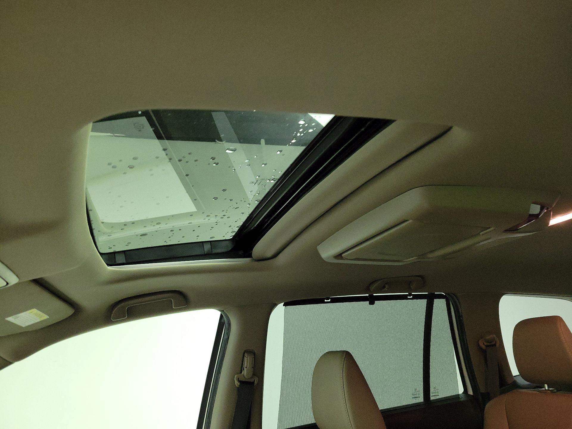 Thumbnail: 2019 Honda Pilot - 20