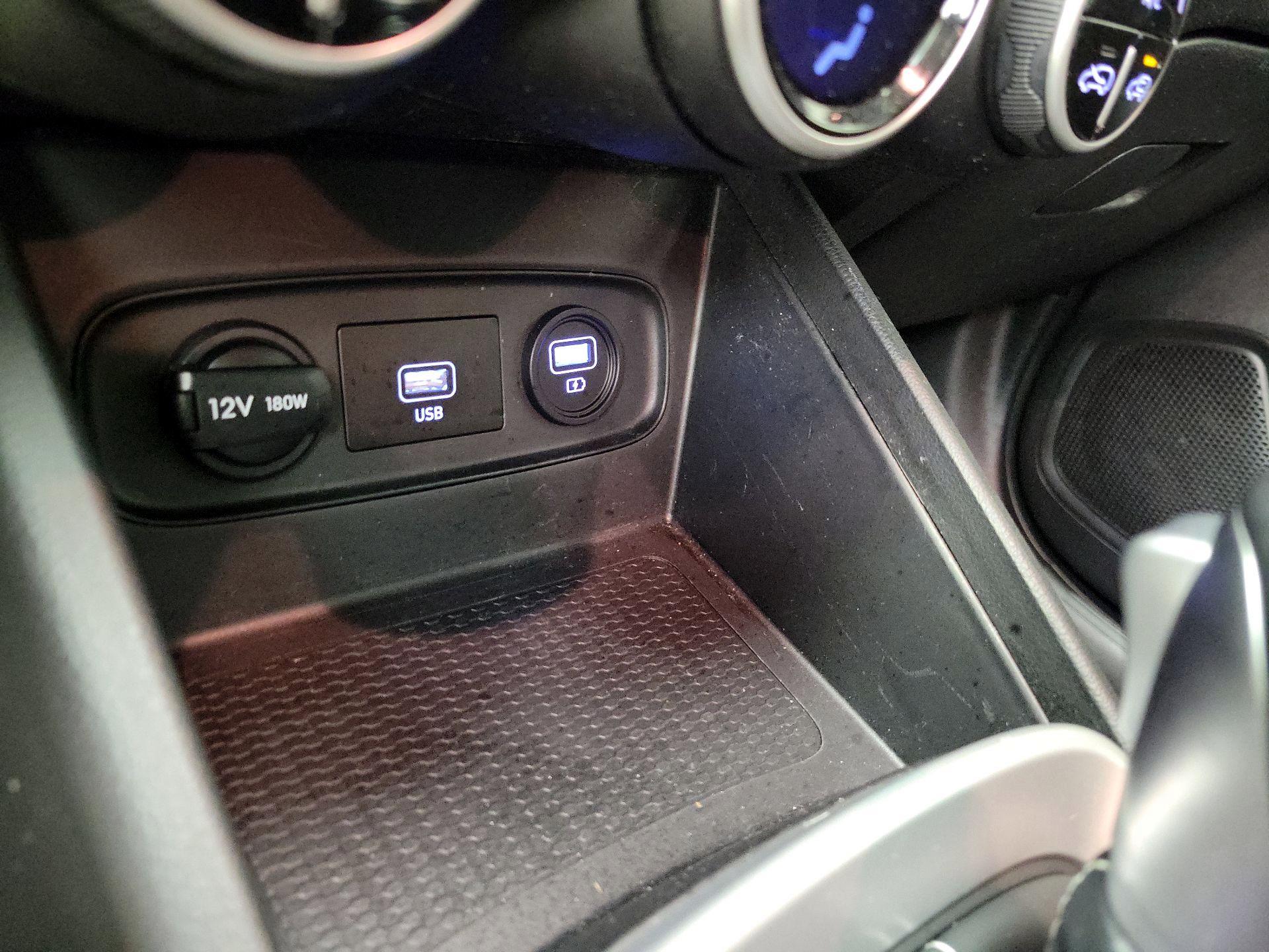 Thumbnail: 2021 Hyundai Venue - 18