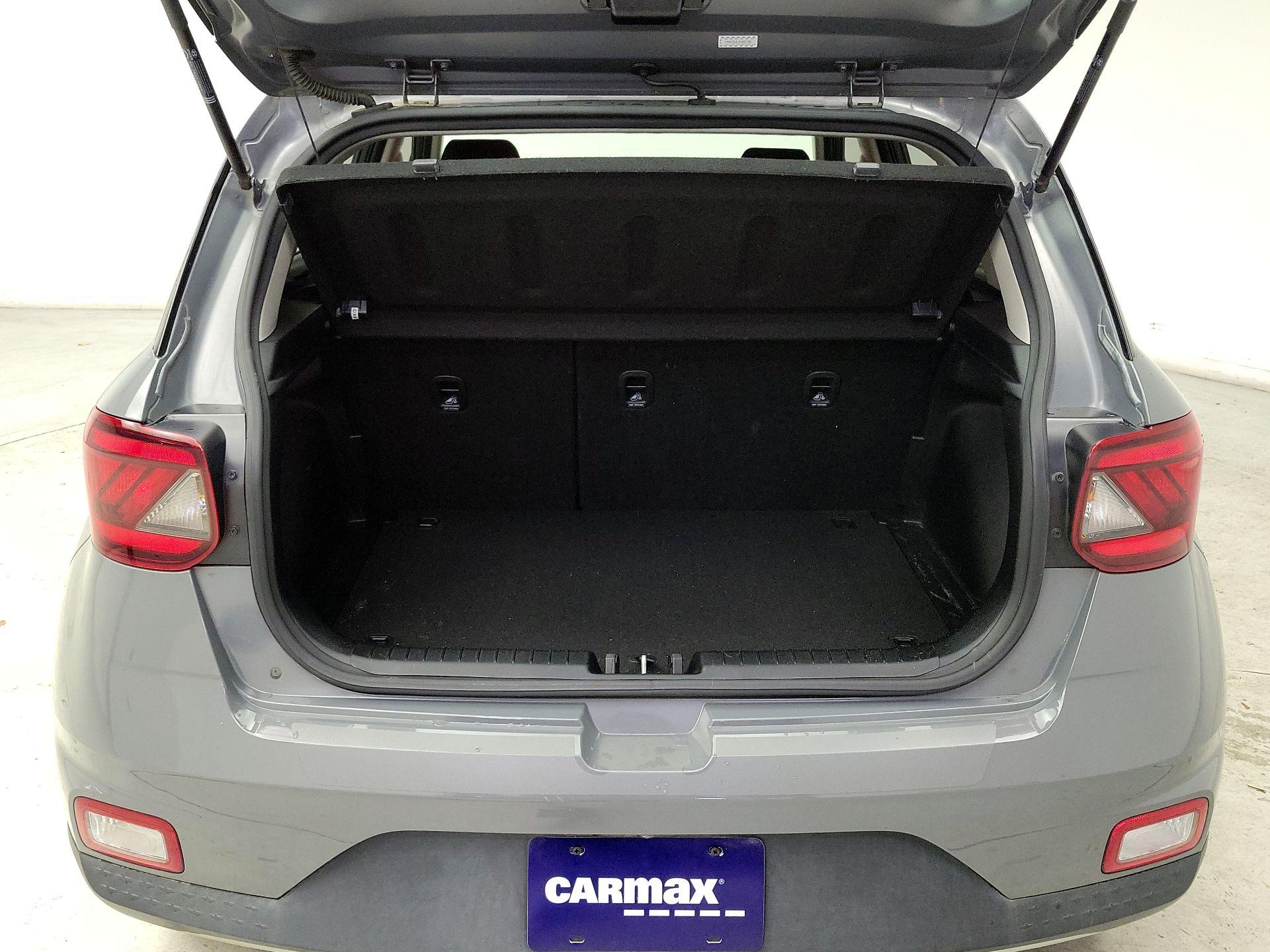 Thumbnail: 2021 Hyundai Venue - 20