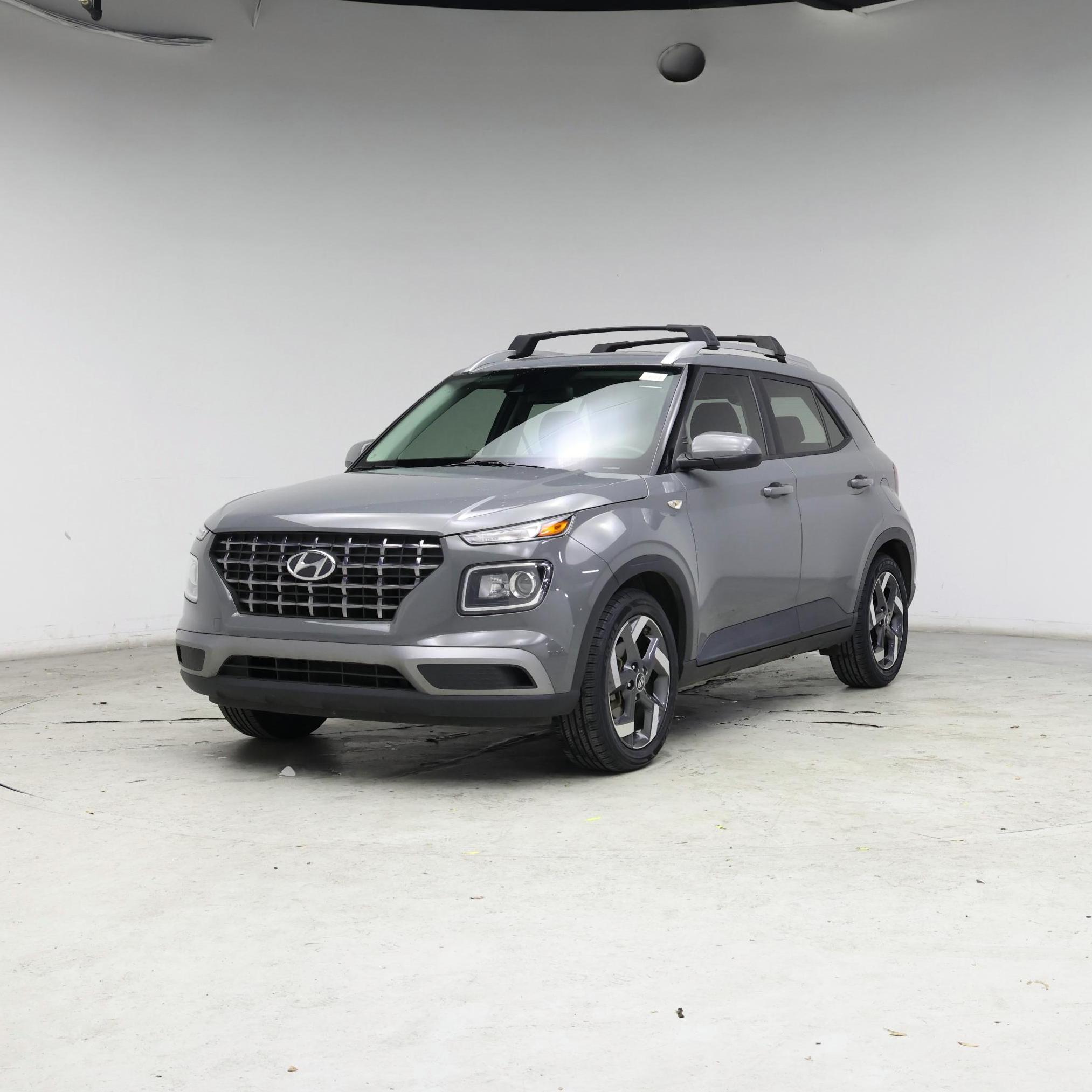 Thumbnail: 2021 Hyundai Venue - 4