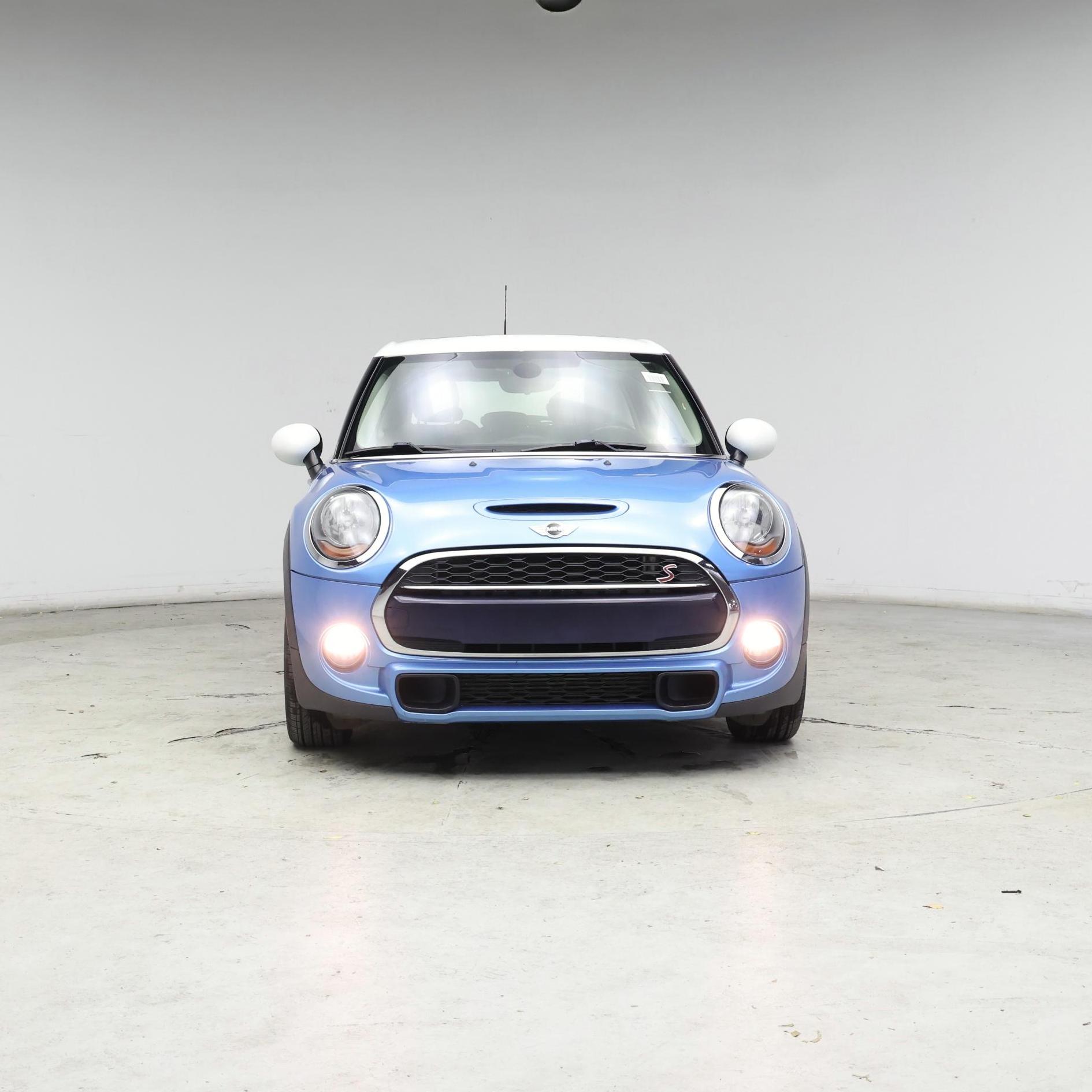 Thumbnail: 2016 MINI Cooper Hardtop - 5