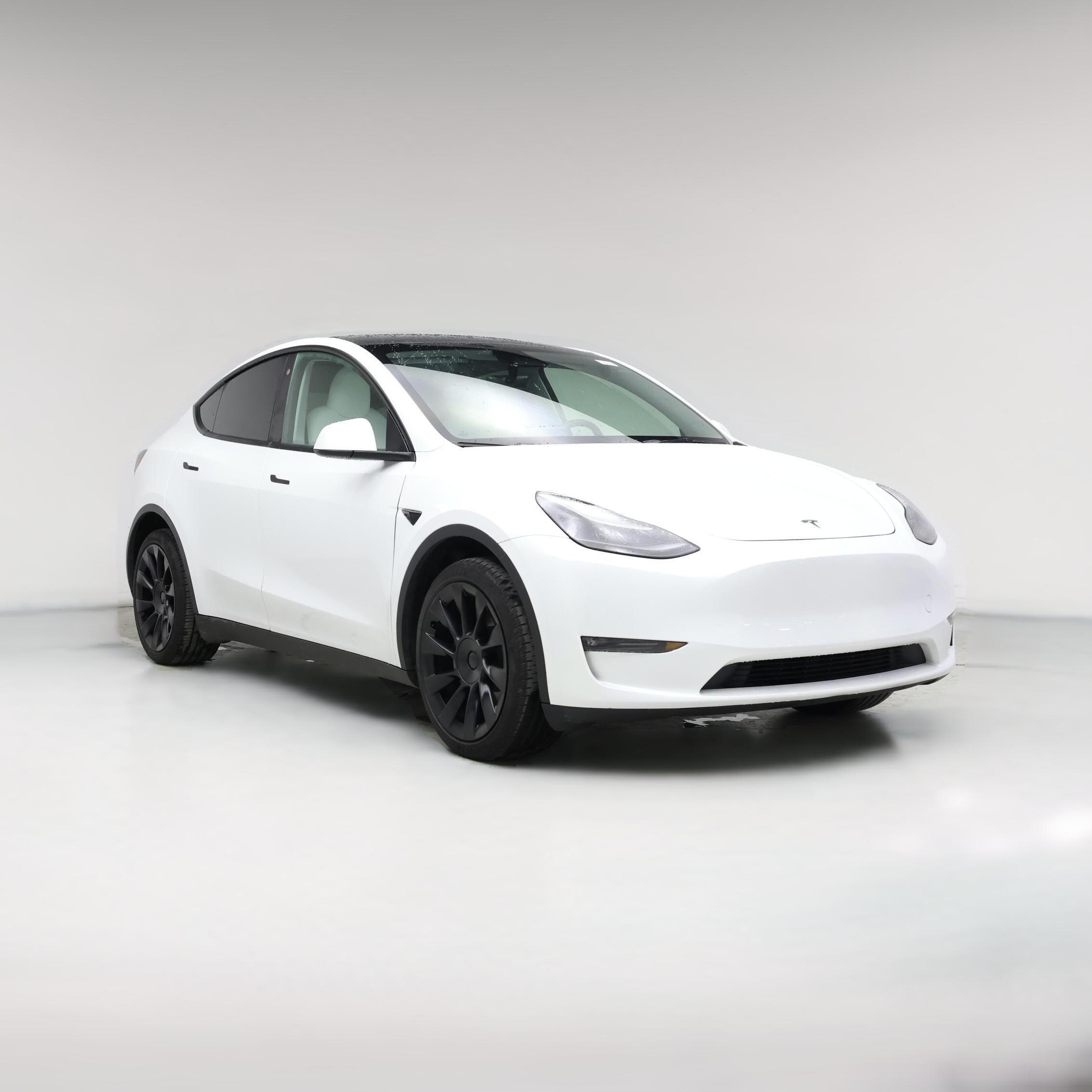 Thumbnail: 2023 Tesla Model Y - 1