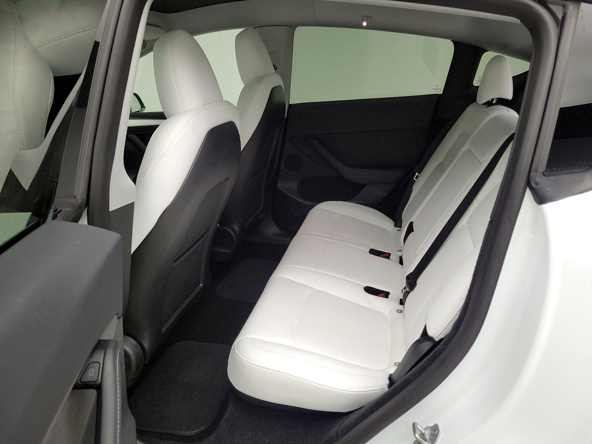 Thumbnail: 2023 Tesla Model Y - 19