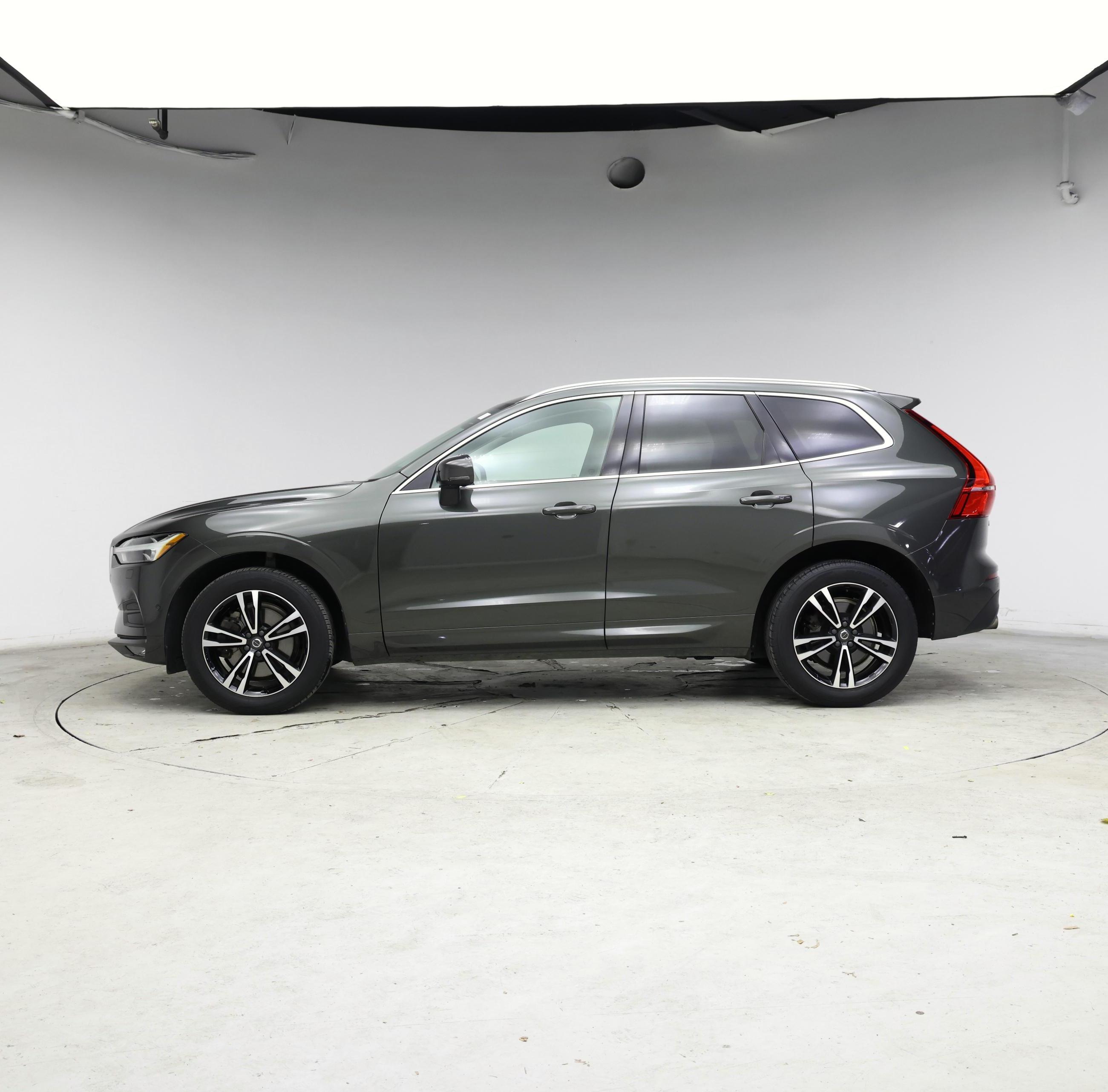 Thumbnail: 2018 Volvo XC60 - 3