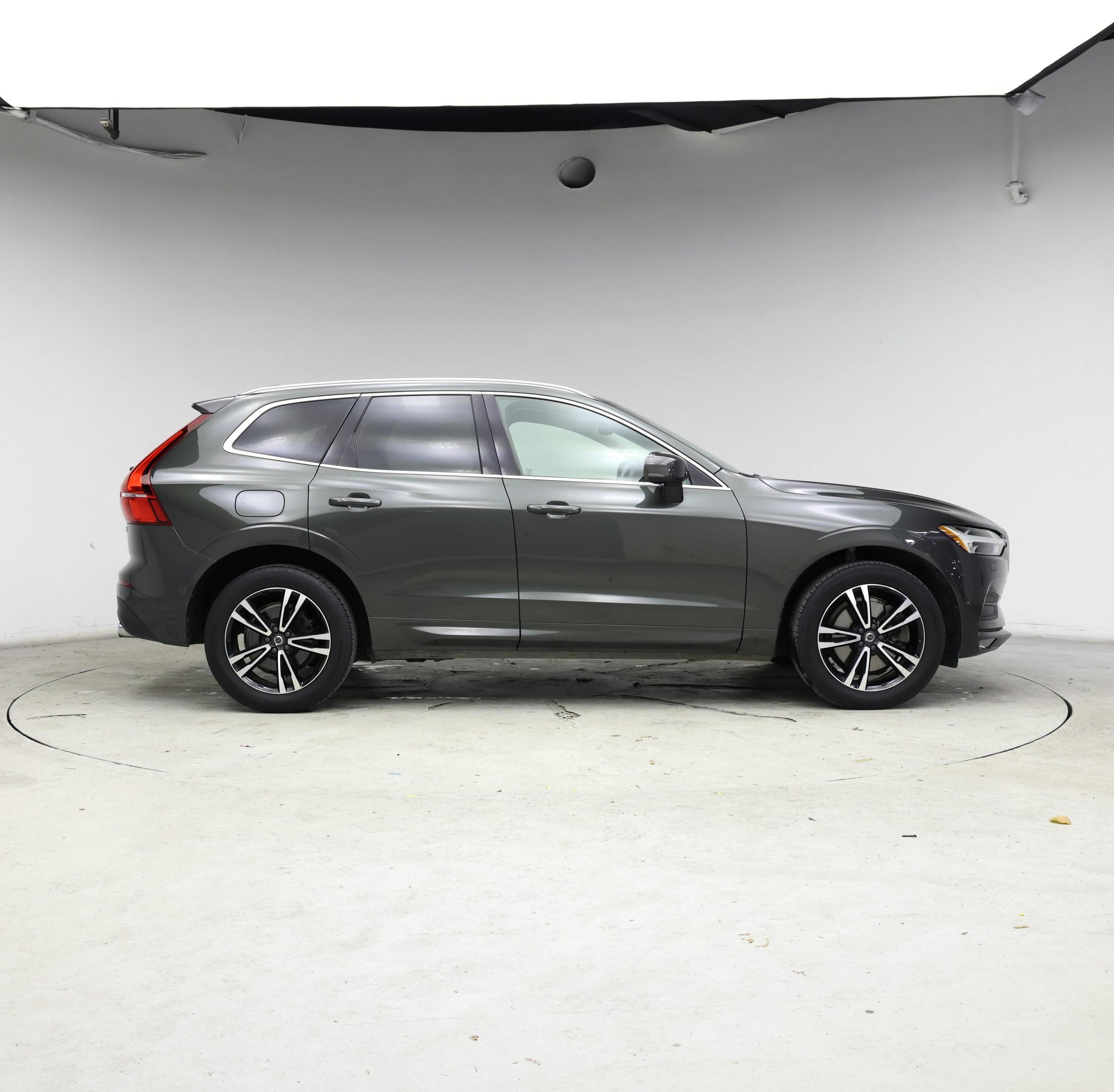 Thumbnail: 2018 Volvo XC60 - 7