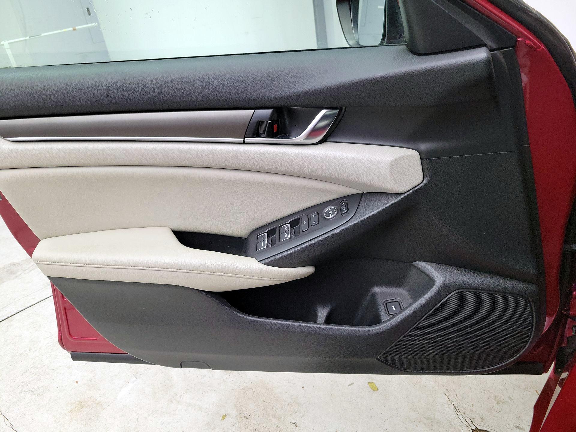 Thumbnail: 2021 Honda Accord - 12