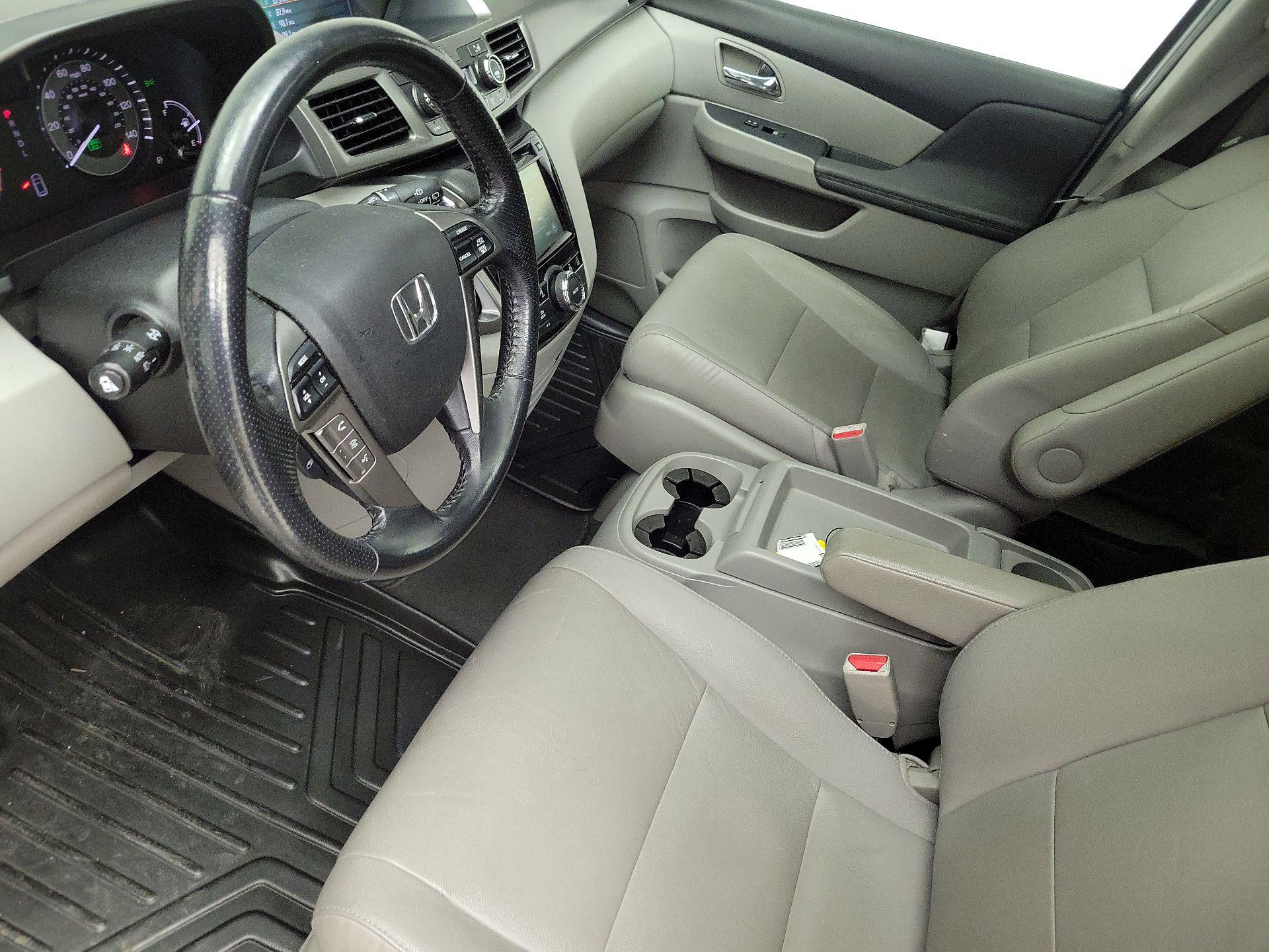 Thumbnail: 2016 Honda Odyssey - 11