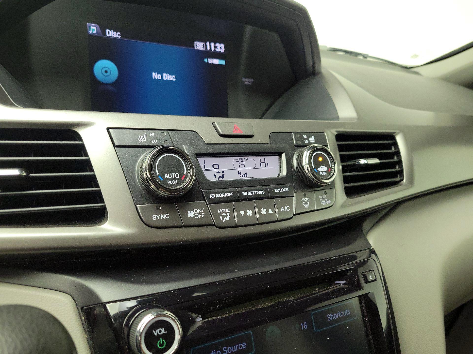 Thumbnail: 2016 Honda Odyssey - 16