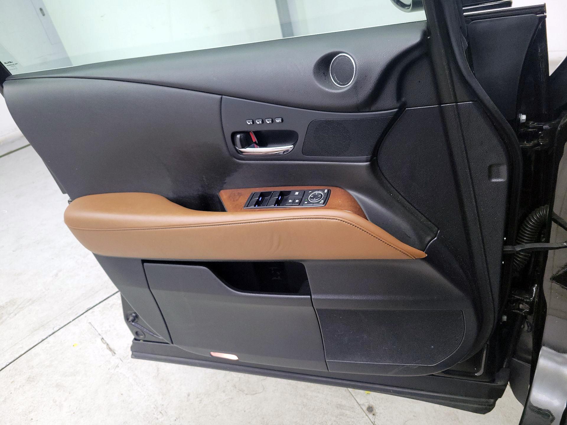 Thumbnail: 2015 Lexus RX - 12