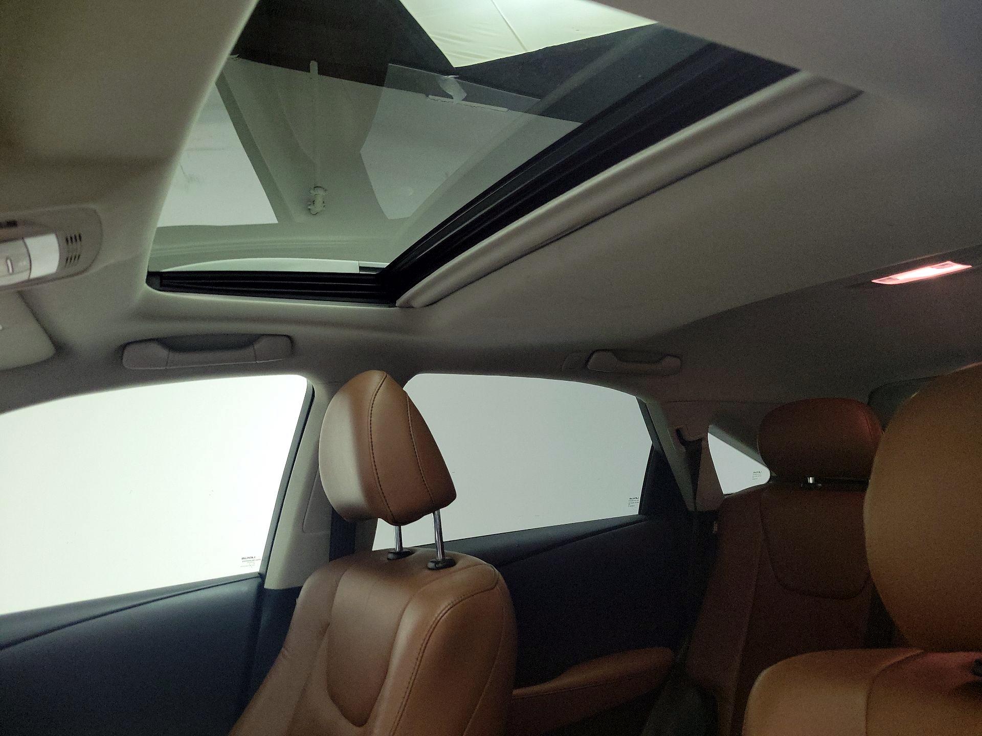 Thumbnail: 2015 Lexus RX - 19