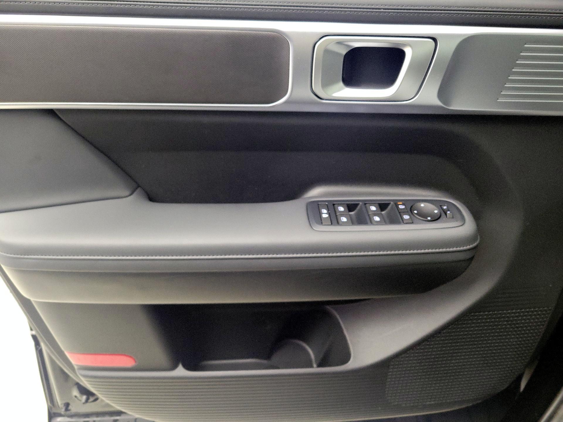 Thumbnail: 2025 Hyundai Santa Fe - 12