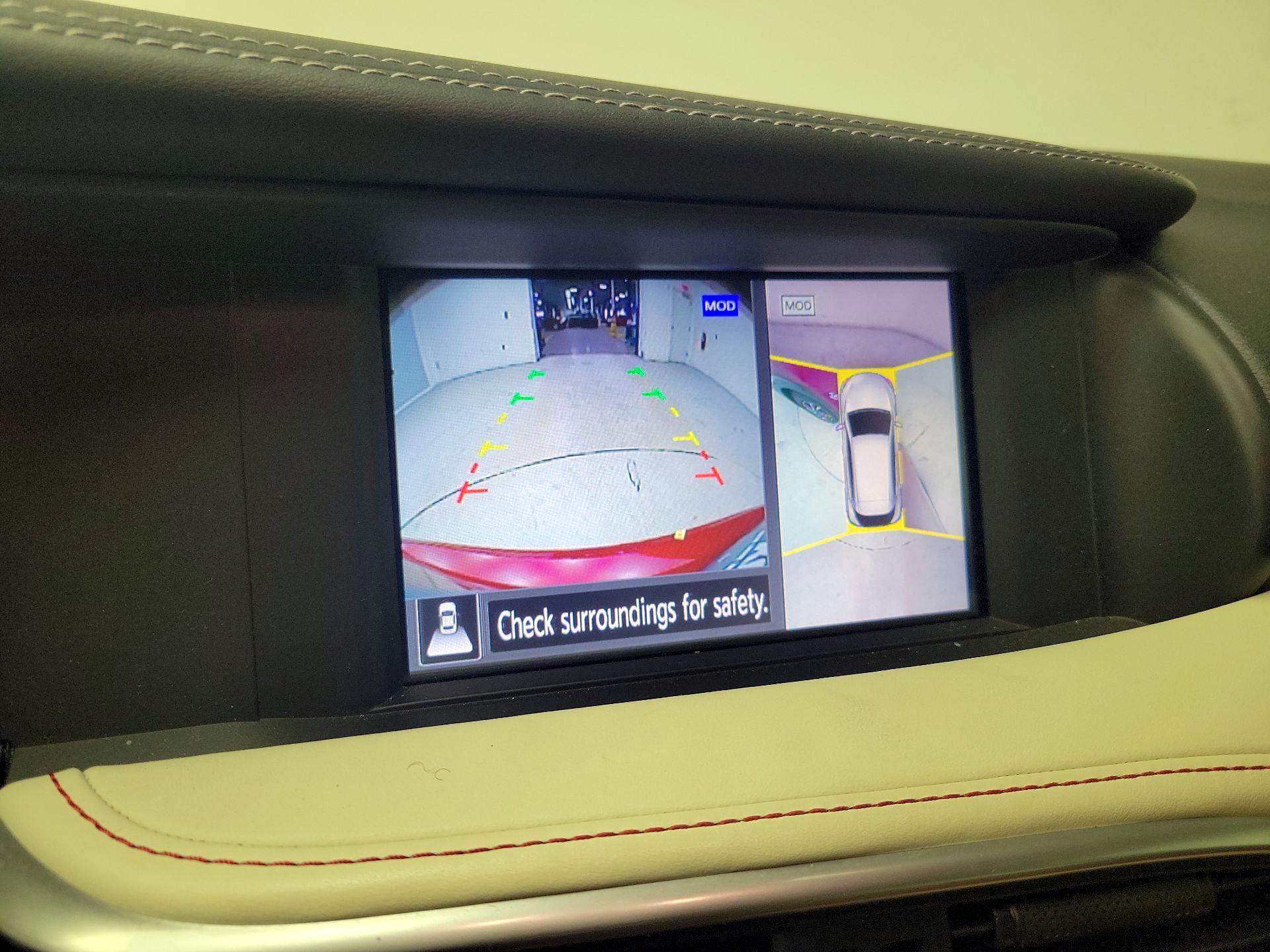 Thumbnail: 2017 INFINITI QX30 - 15