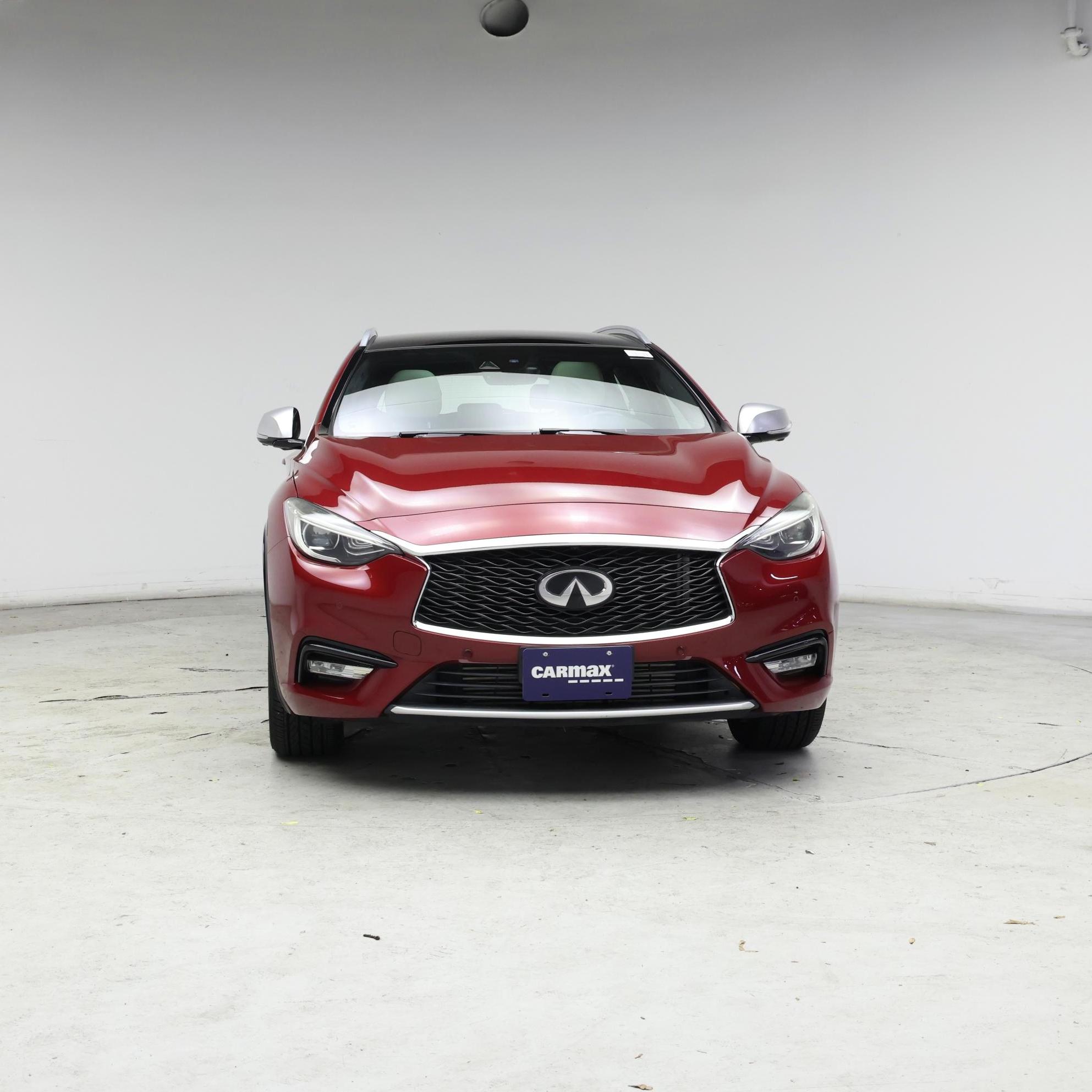 Thumbnail: 2017 INFINITI QX30 - 5