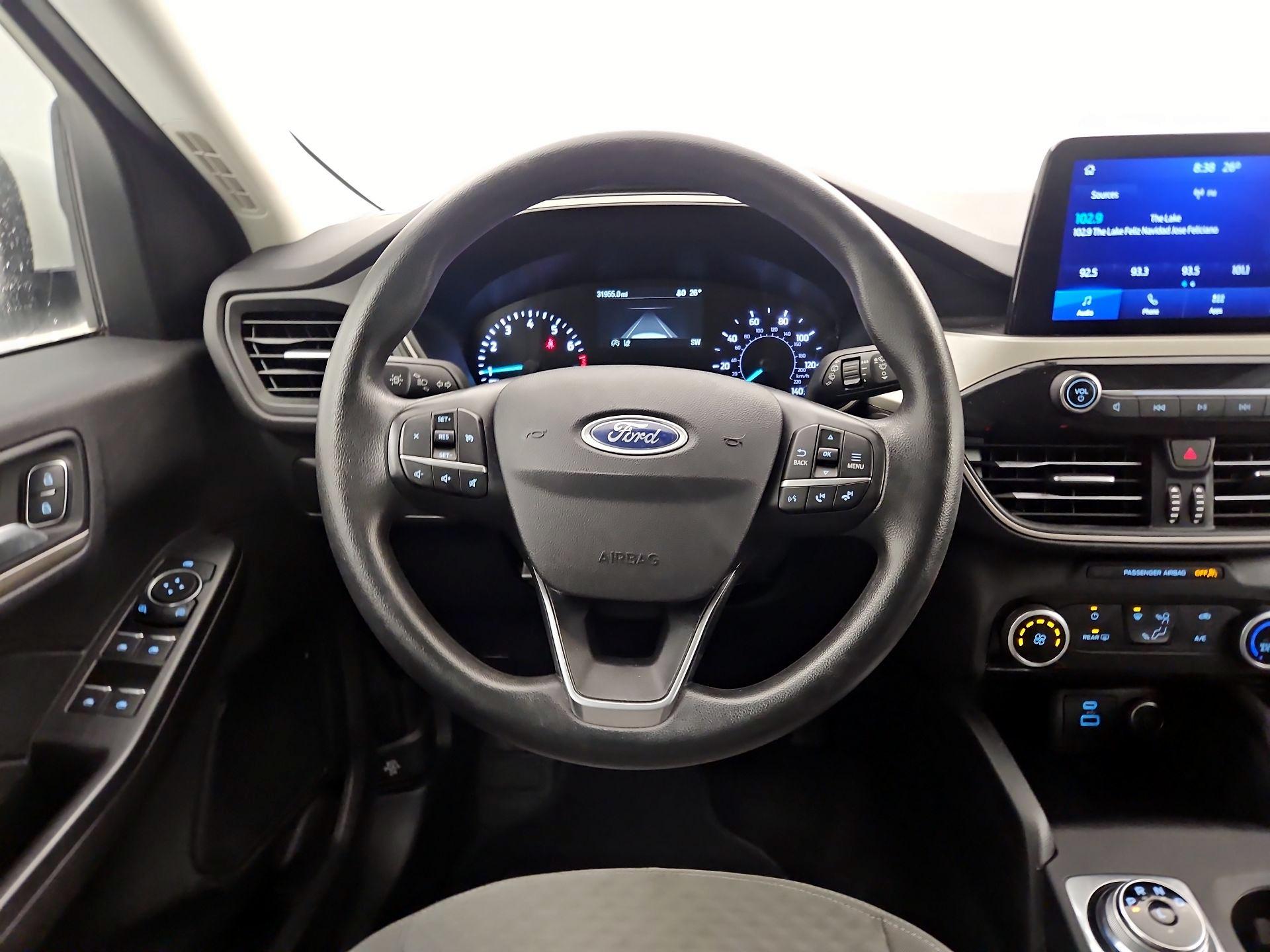 Thumbnail: 2021 Ford Escape - 10