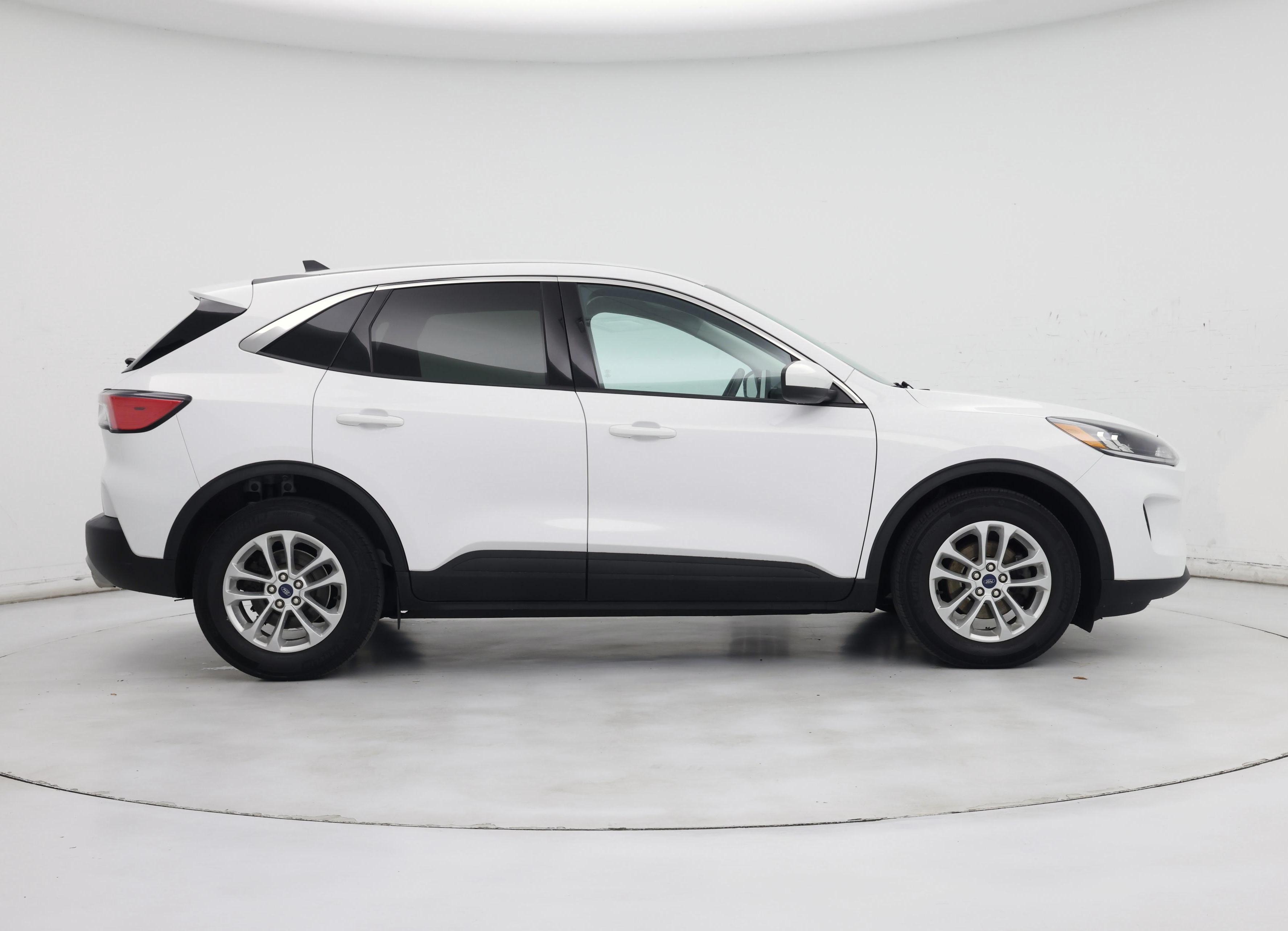 Thumbnail: 2021 Ford Escape - 7