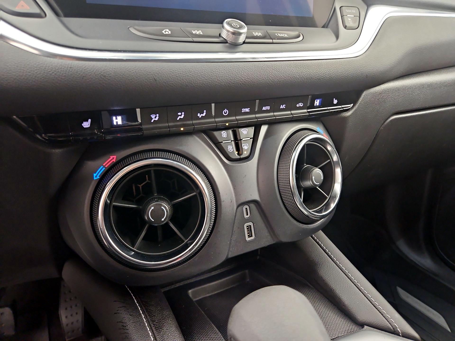 Thumbnail: 2024 Chevrolet Blazer - 16