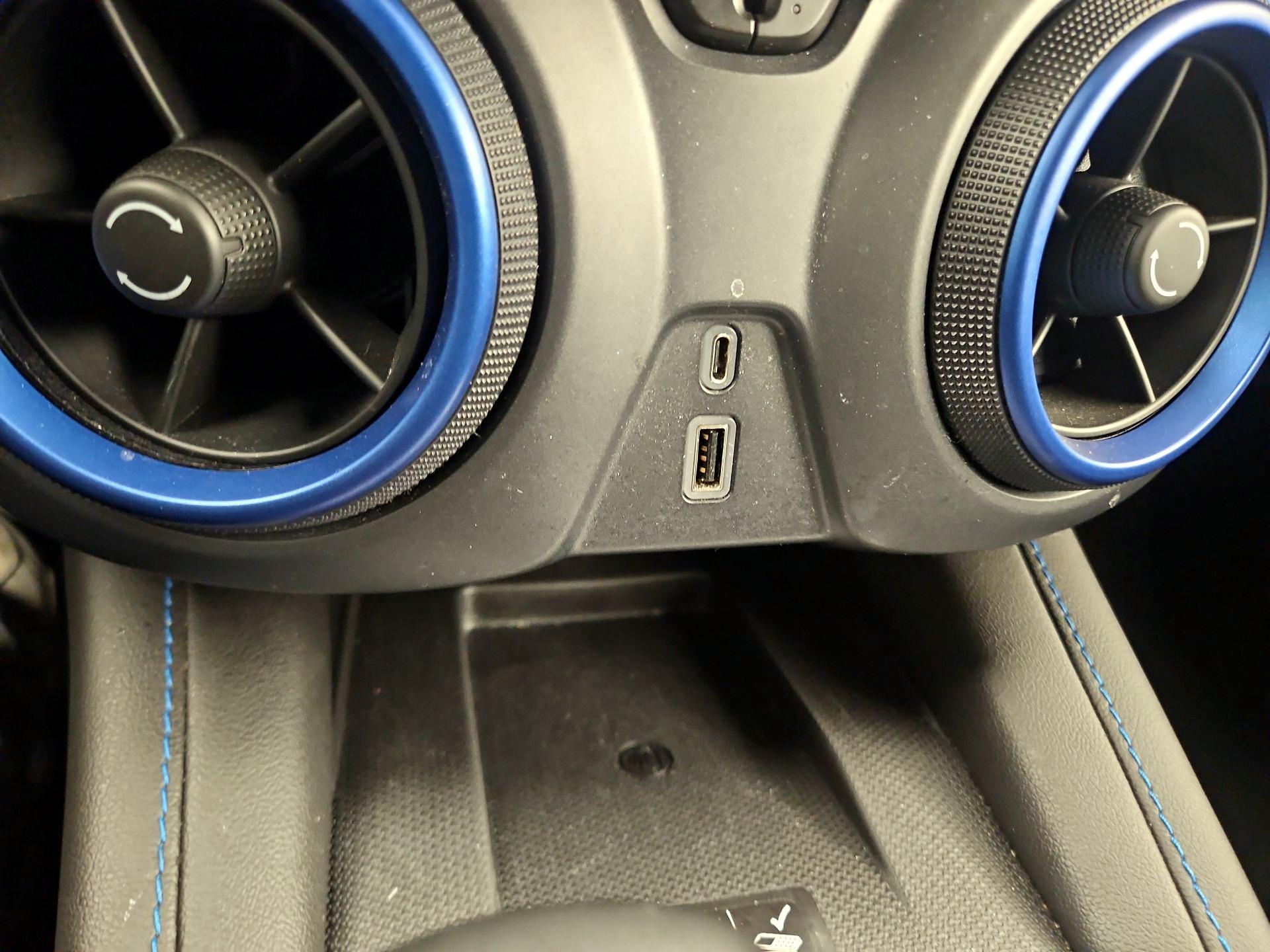 Thumbnail: 2023 Chevrolet Blazer - 19