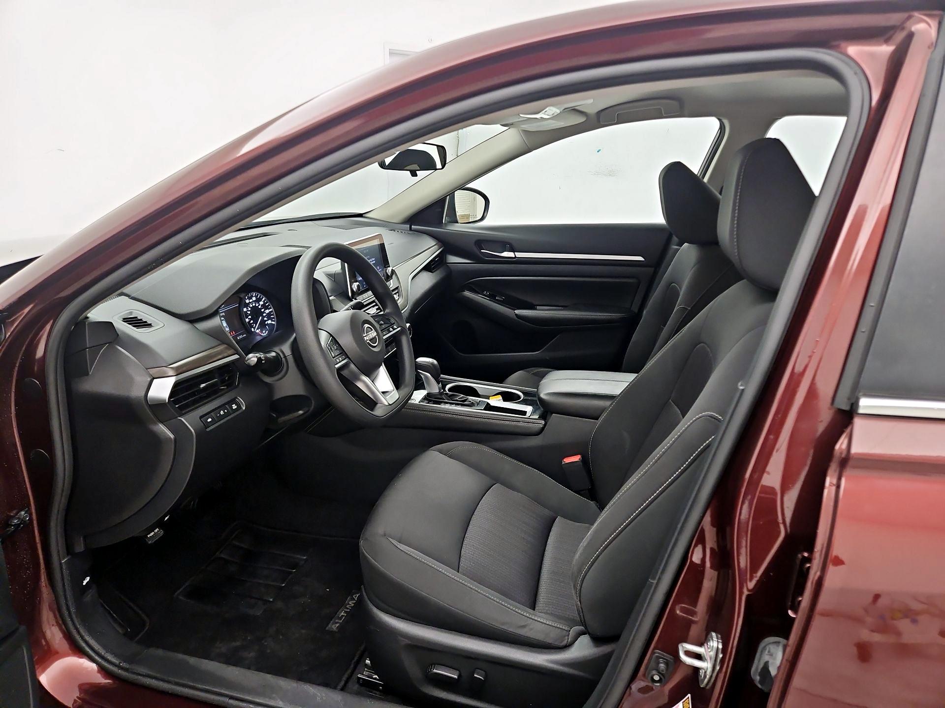 Thumbnail: 2023 Nissan Altima - 11