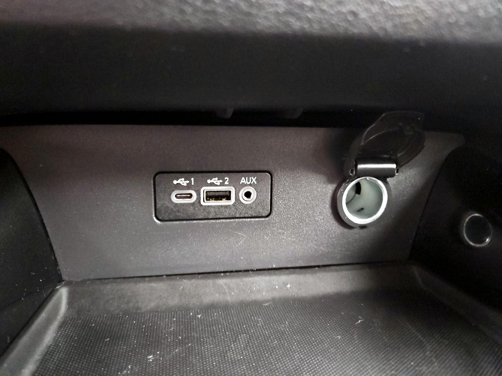 Thumbnail: 2023 Nissan Altima - 18